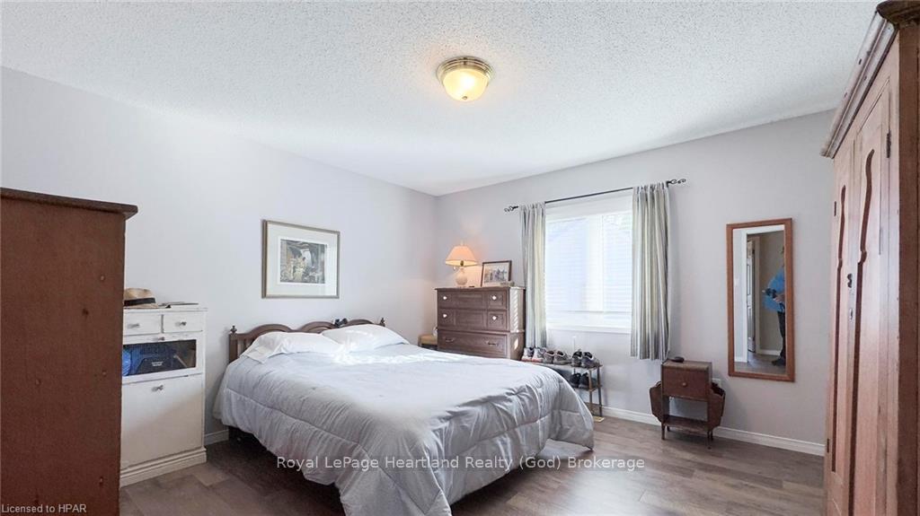 Photo 27 of 157 William Street N, Central Huron, Clinton — HOMEH