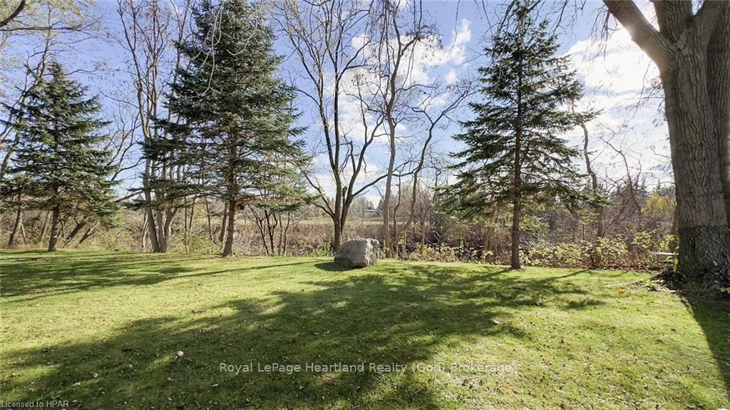 Photo 40 of 157 William Street N, Central Huron, Clinton — HOMEH