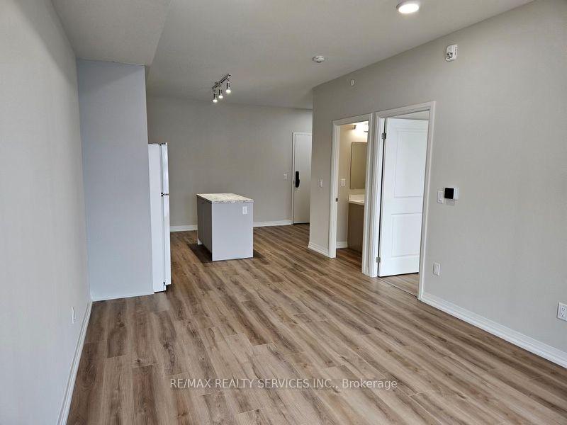 Photo 8 of Unit 104, 50 Herrick Avenue, St. Catharines, Oakdale — HOMEH