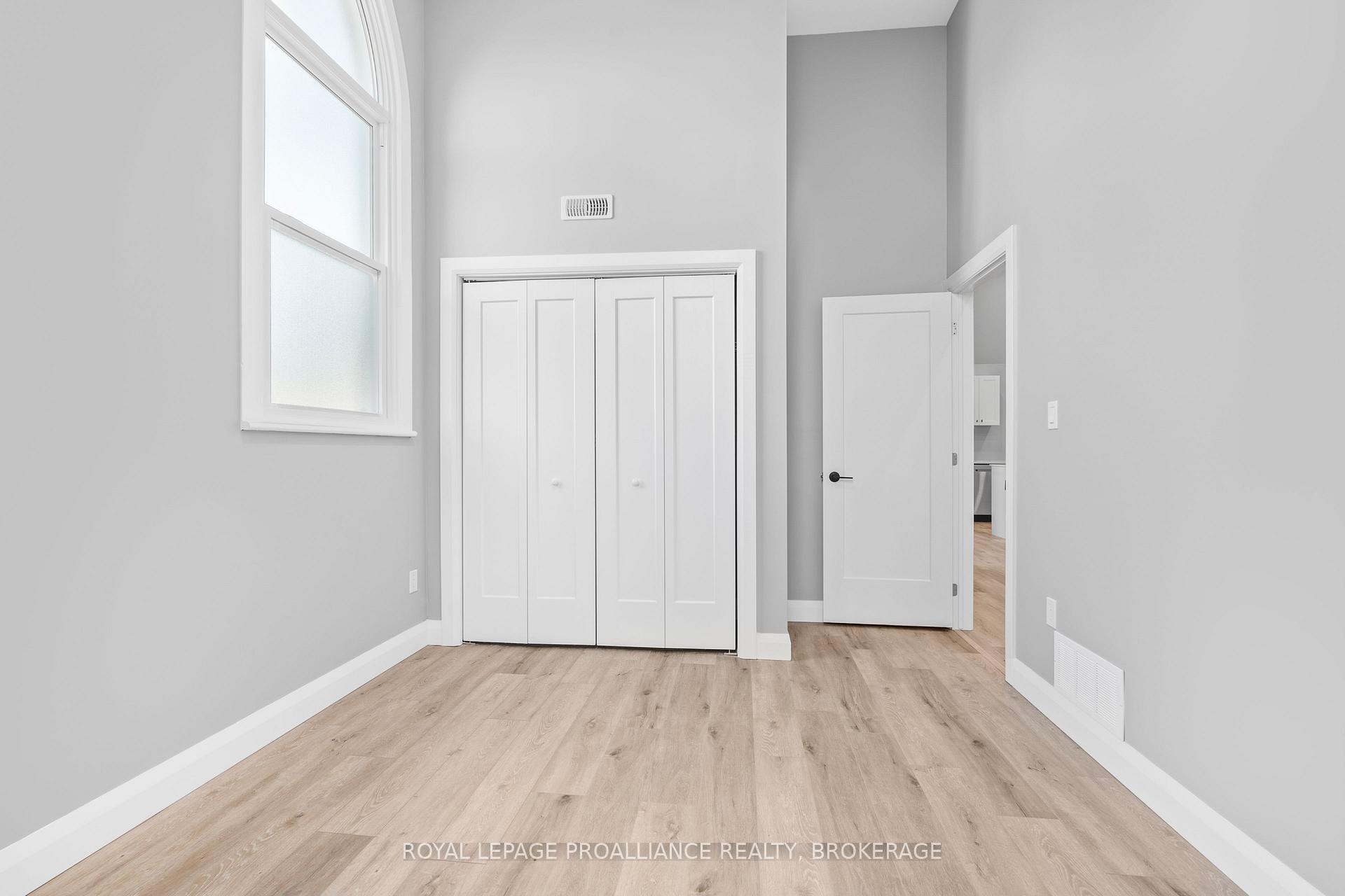 Photo 15 of 299 Arthur Street, Gananoque — HOMEH