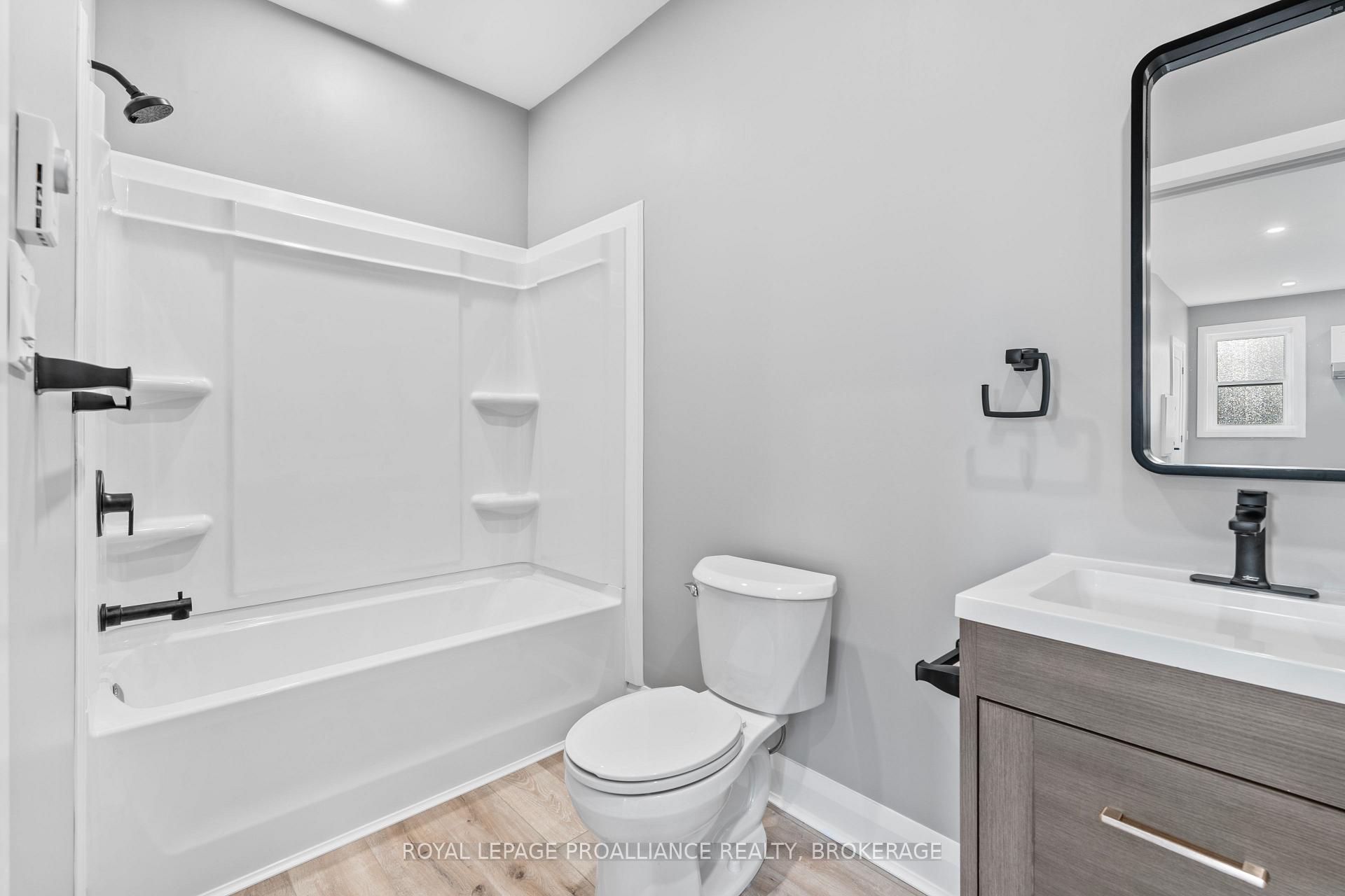 Photo 30 of 299 Arthur Street, Gananoque — HOMEH