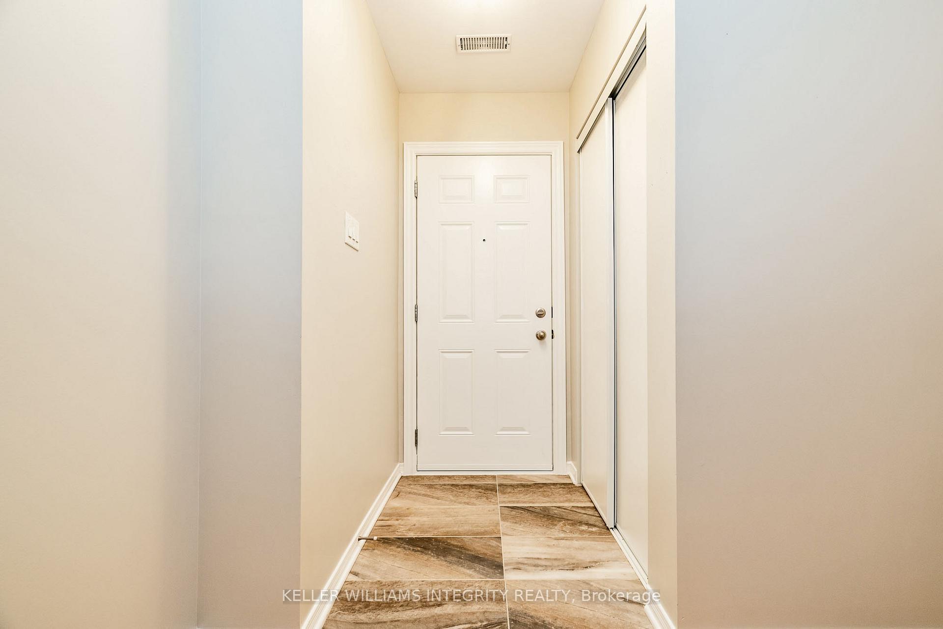 Photo 4 of Unit 25, 122 Sternes, Ottawa, Springridge/East Village — HOMEH