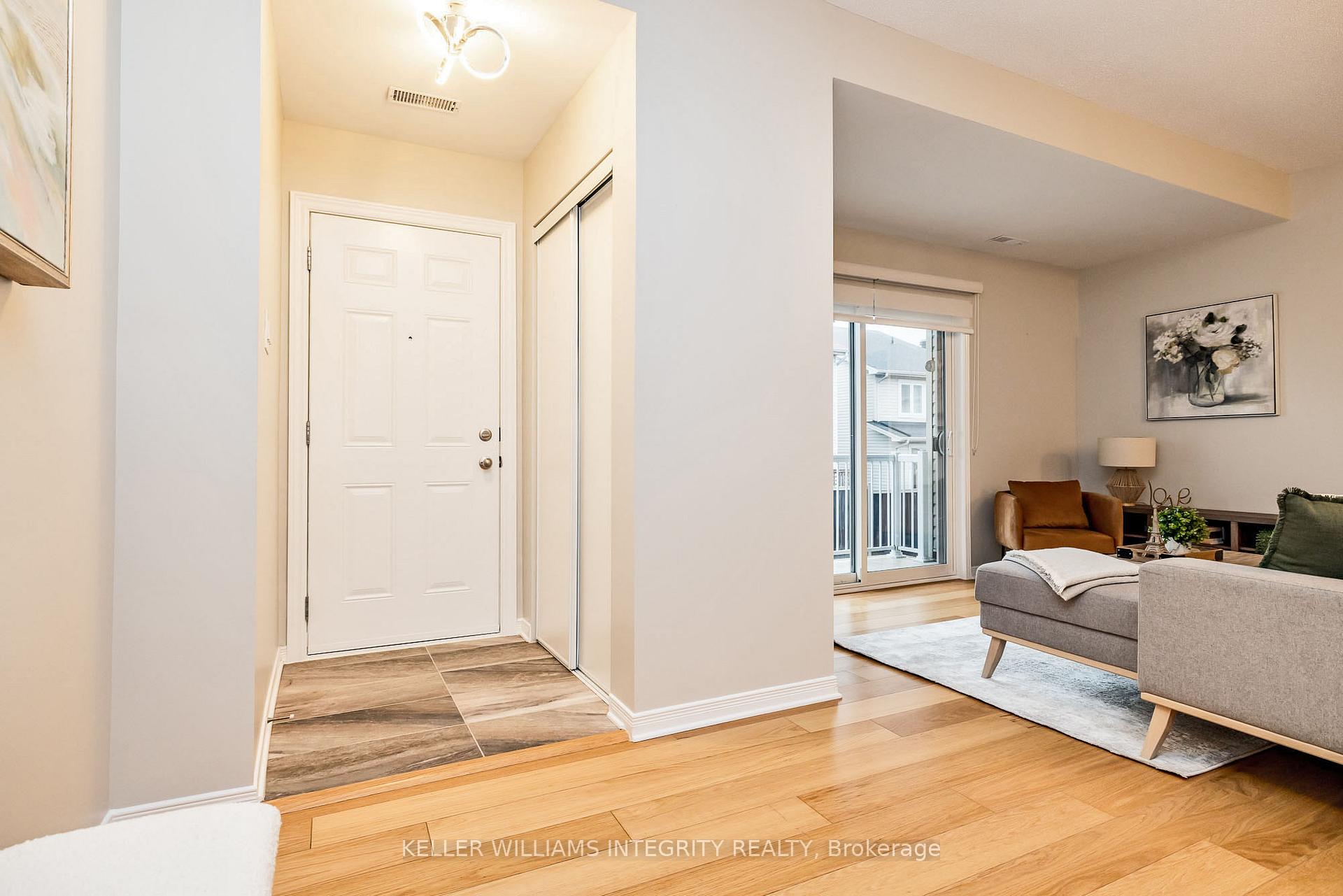 Photo 5 of Unit 25, 122 Sternes, Ottawa, Springridge/East Village — HOMEH