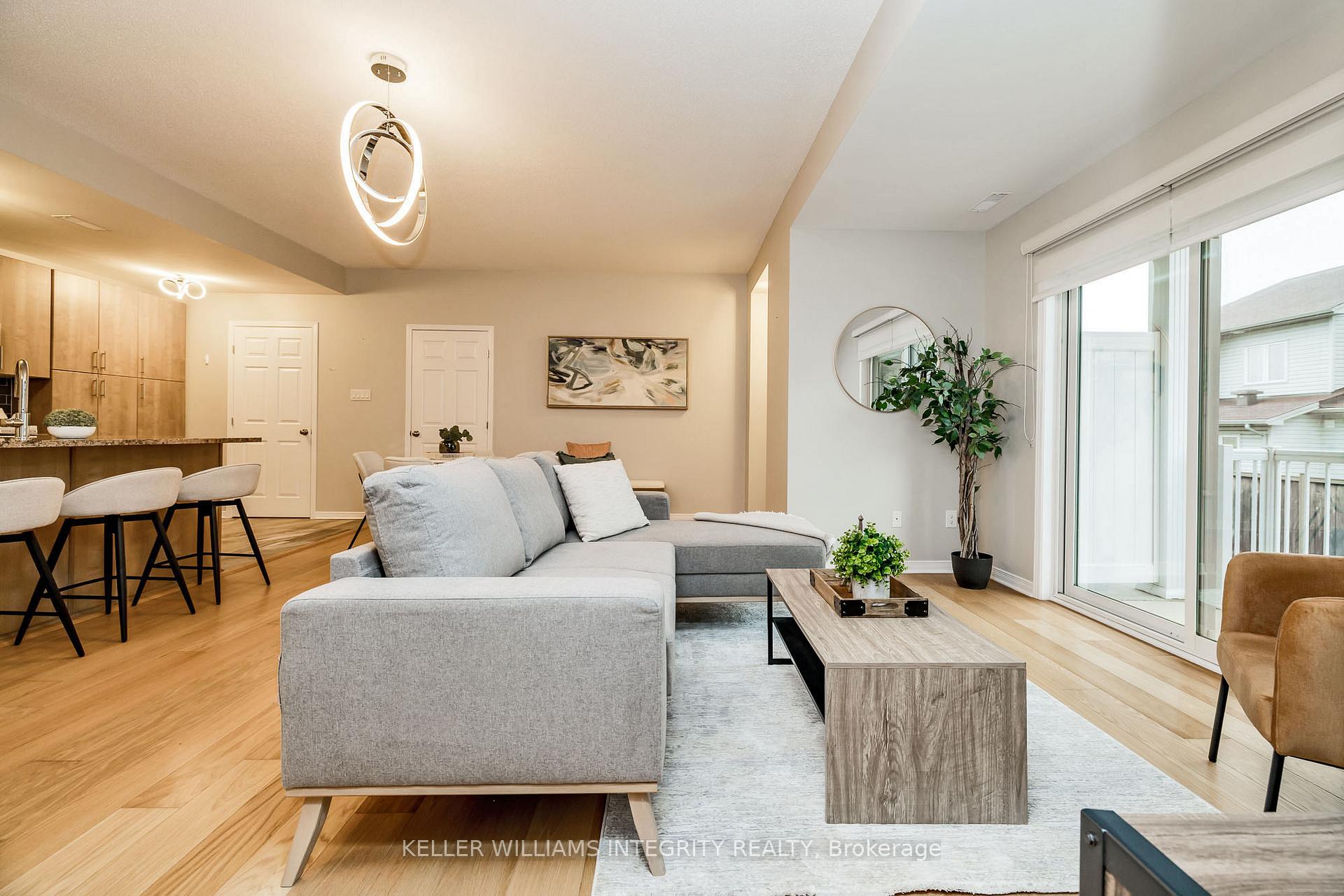 Photo 13 of Unit 25, 122 Sternes, Ottawa, Springridge/East Village — HOMEH