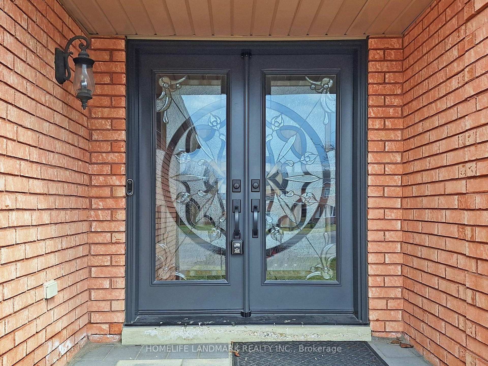 Photo 2 of 243 Cardinal Street, Barrie, Cundles East — HOMEH