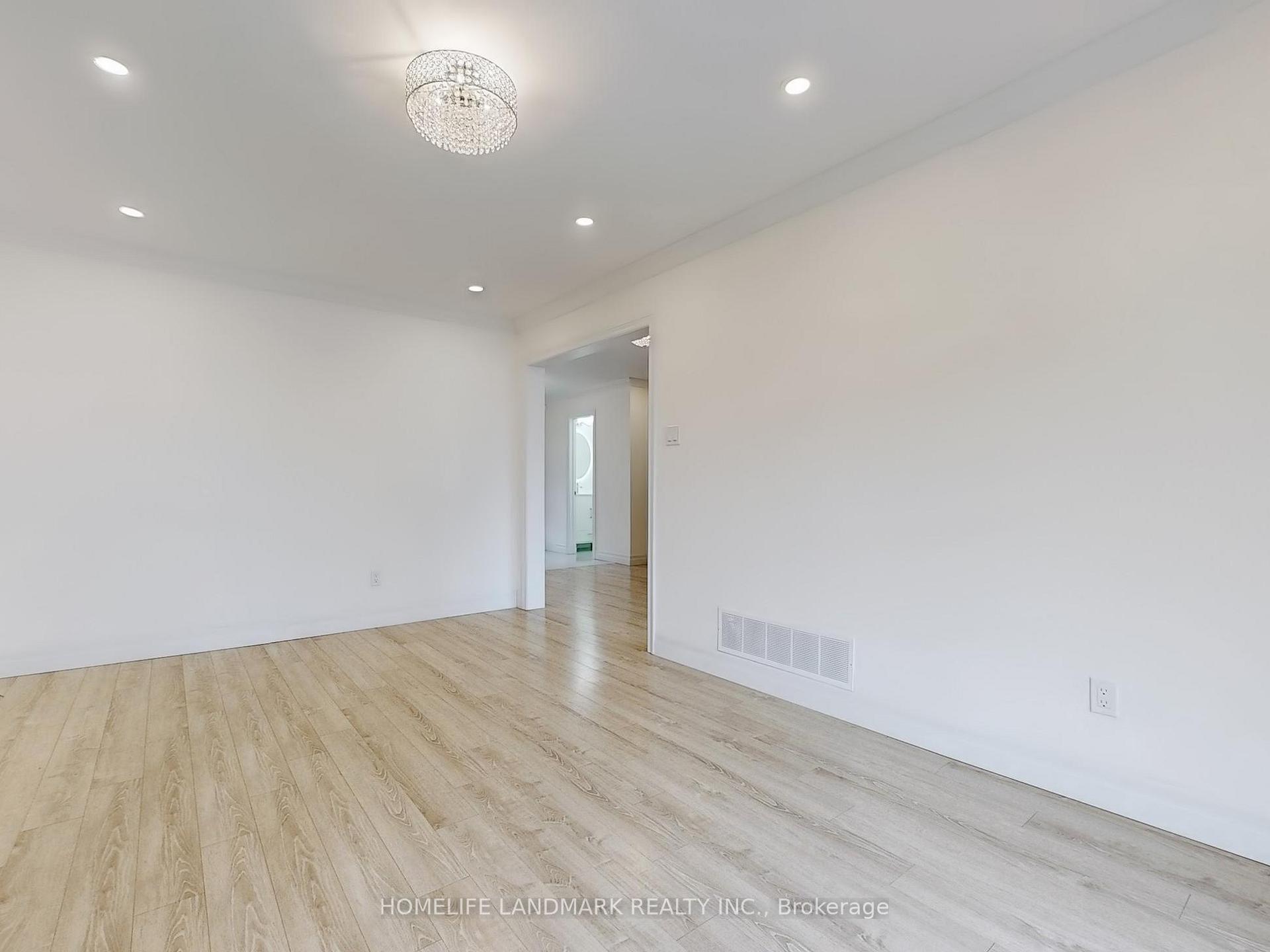 Photo 7 of 243 Cardinal Street, Barrie, Cundles East — HOMEH