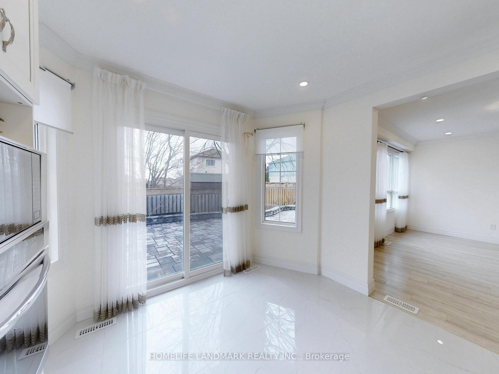 Photo 16 of 243 Cardinal Street, Barrie, Cundles East — HOMEH