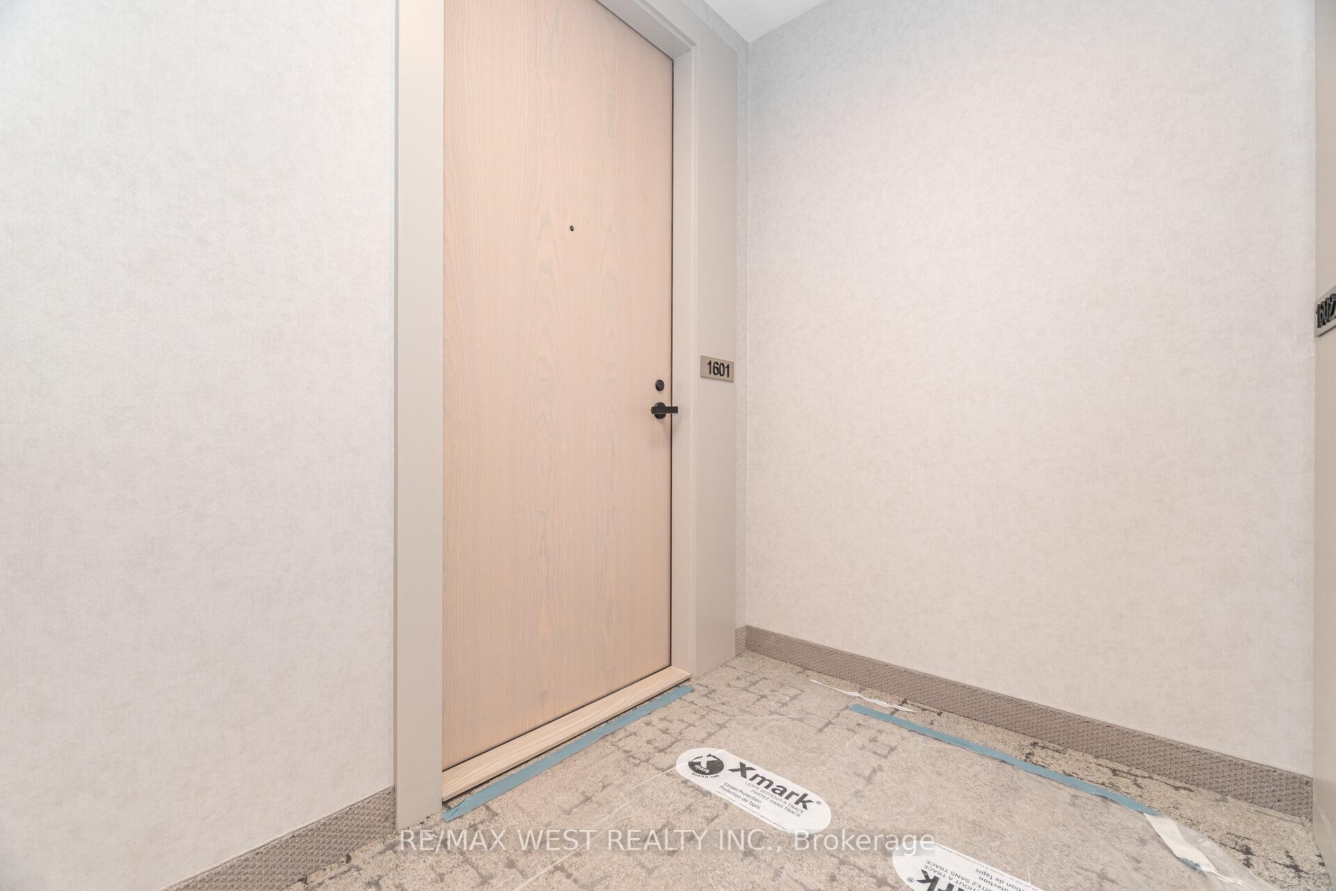 Photo 7 of Unit 1601, 8 Interchange Way, Vaughan, Vaughan Corporate Centre — HOMEH