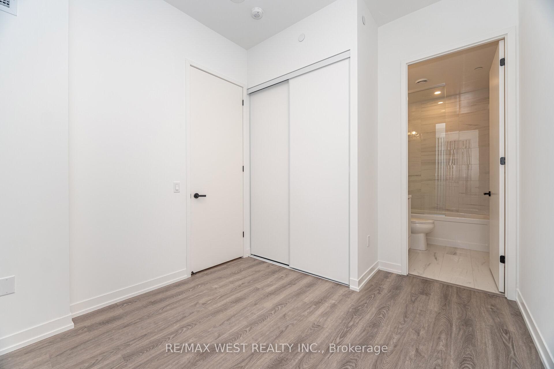 Photo 22 of Unit 1601, 8 Interchange Way, Vaughan, Vaughan Corporate Centre — HOMEH