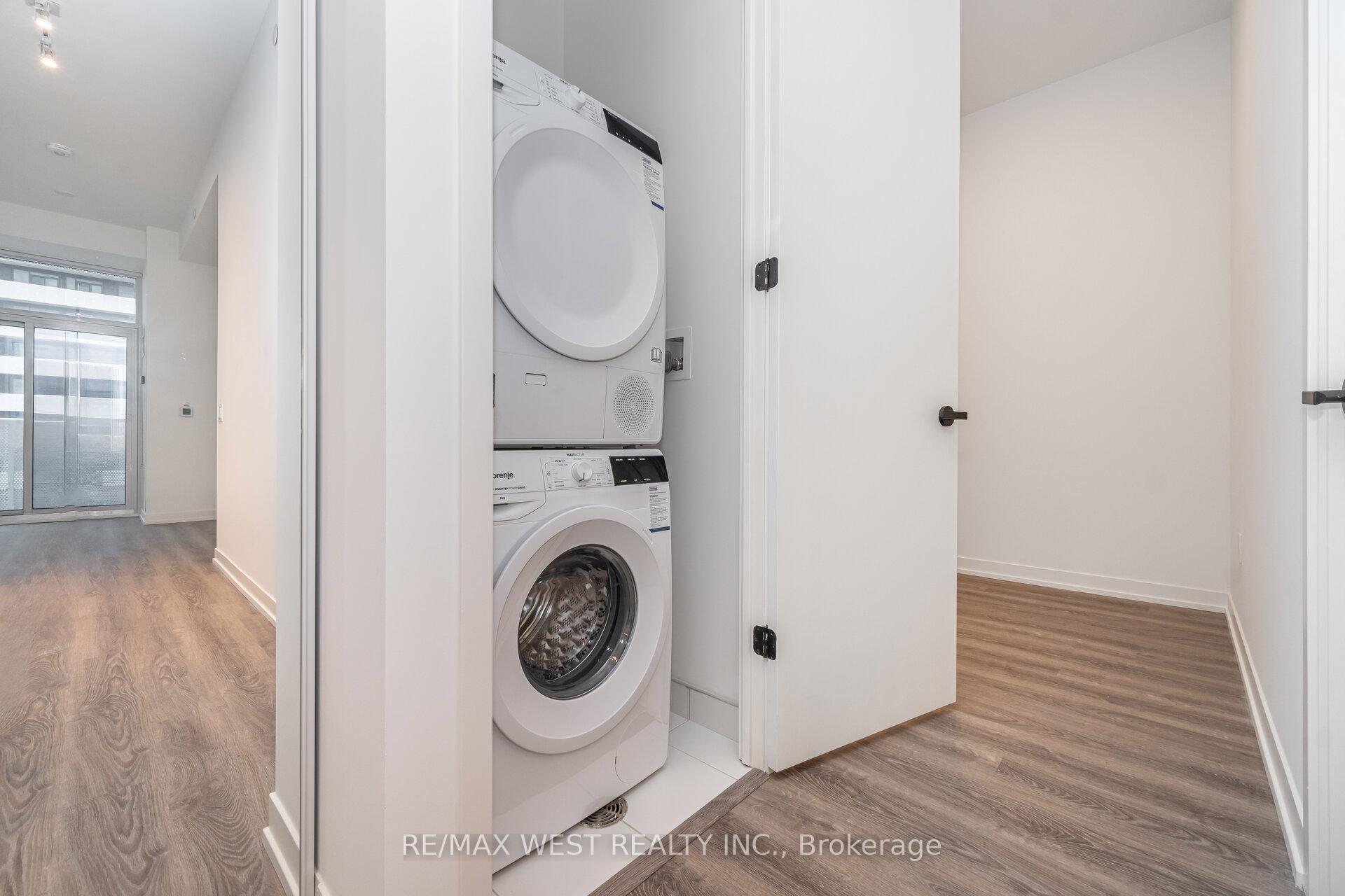Photo 27 of Unit 1601, 8 Interchange Way, Vaughan, Vaughan Corporate Centre — HOMEH