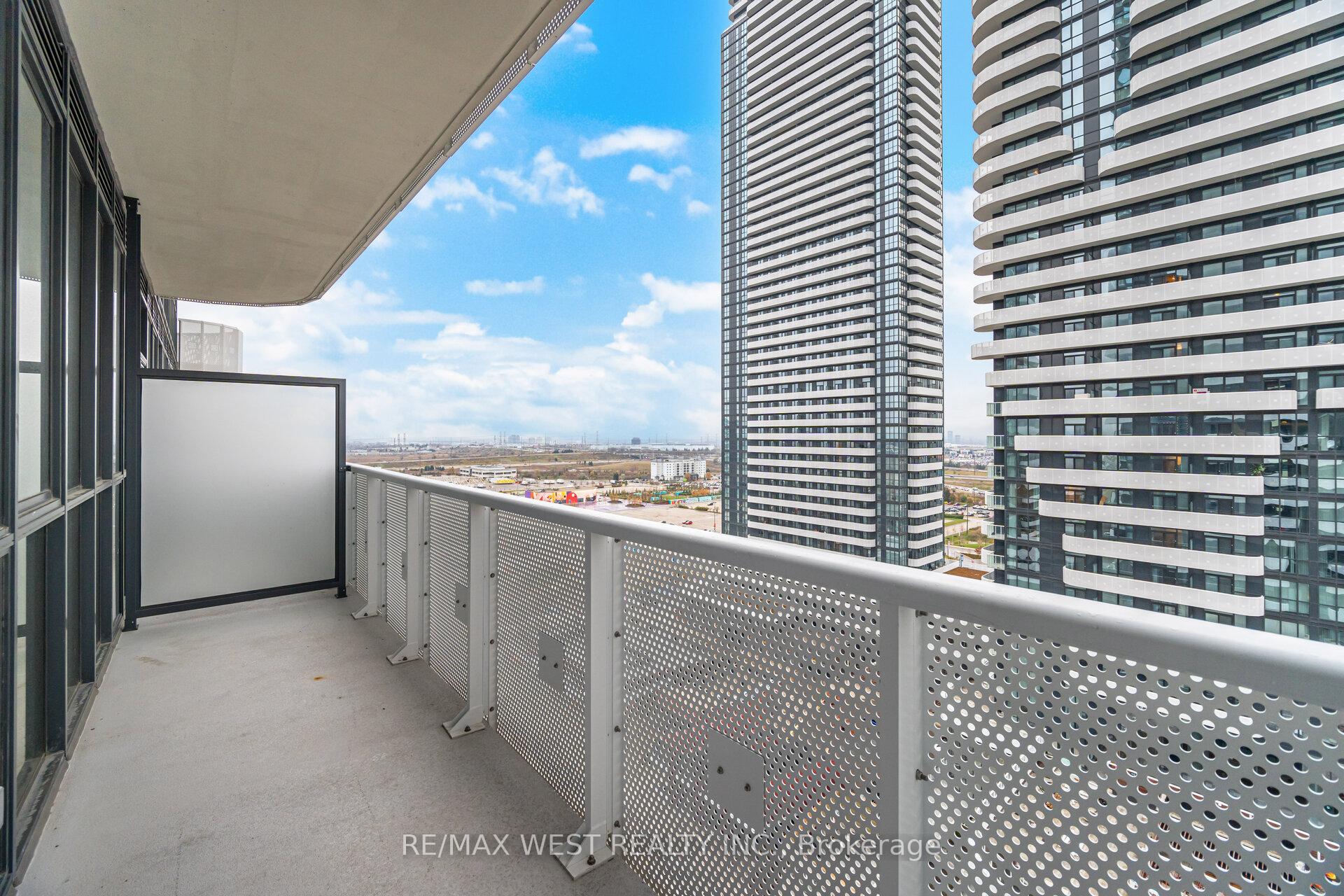 Photo 28 of Unit 1601, 8 Interchange Way, Vaughan, Vaughan Corporate Centre — HOMEH