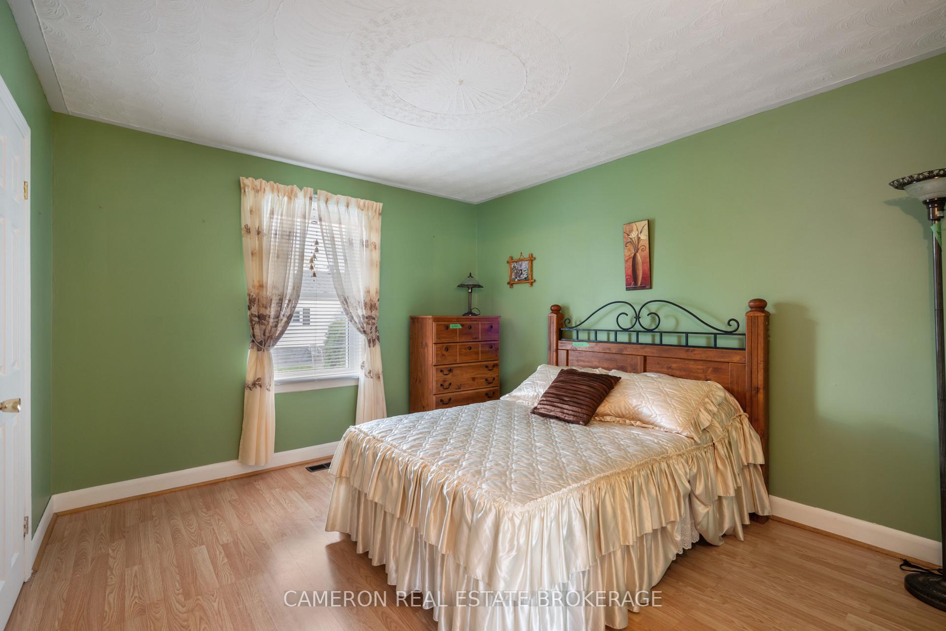 Photo 11 of 262 Sunnyside Avenue, Cornwall — HOMEH