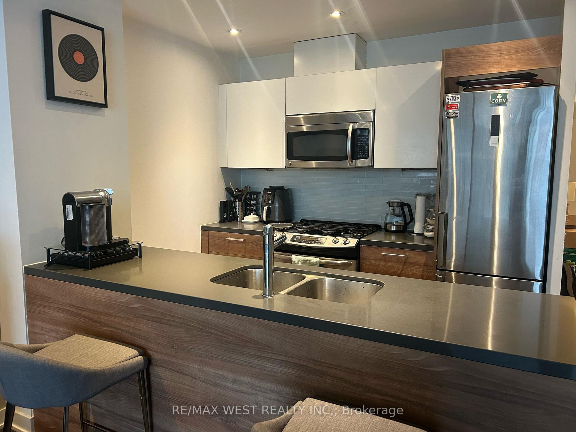 Photo 4 of Unit 611, 1201 Dundas Street E, Toronto, South Riverdale — HOMEH