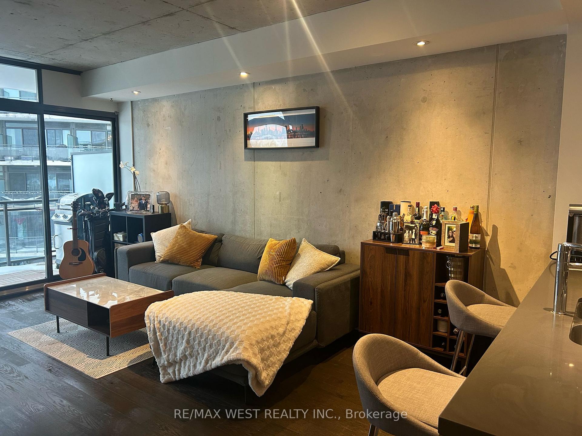 Photo 7 of Unit 611, 1201 Dundas Street E, Toronto, South Riverdale — HOMEH