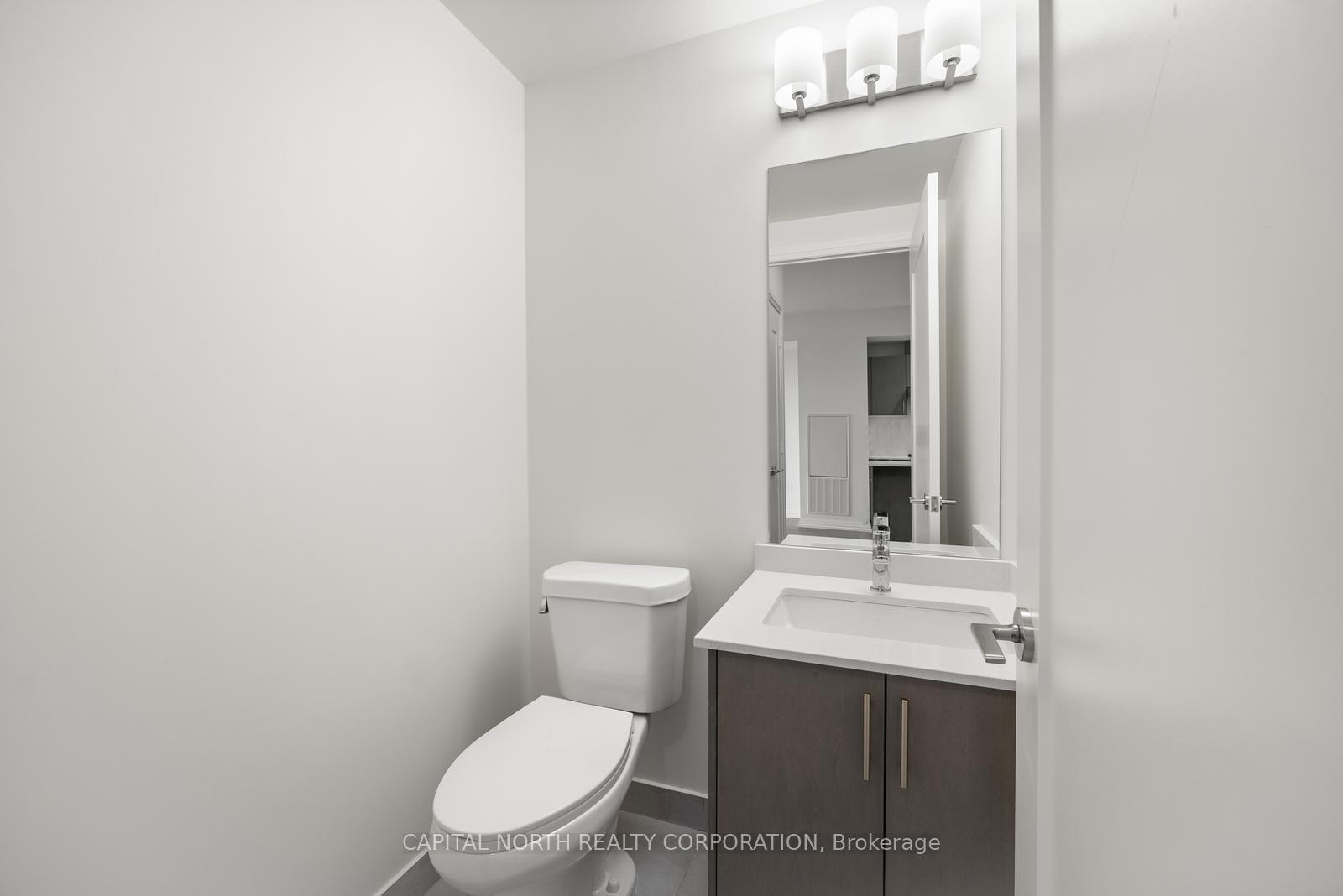 Photo 16 of Unit 314, 27 Korda Gate, Vaughan, Vellore Village — HOMEH
