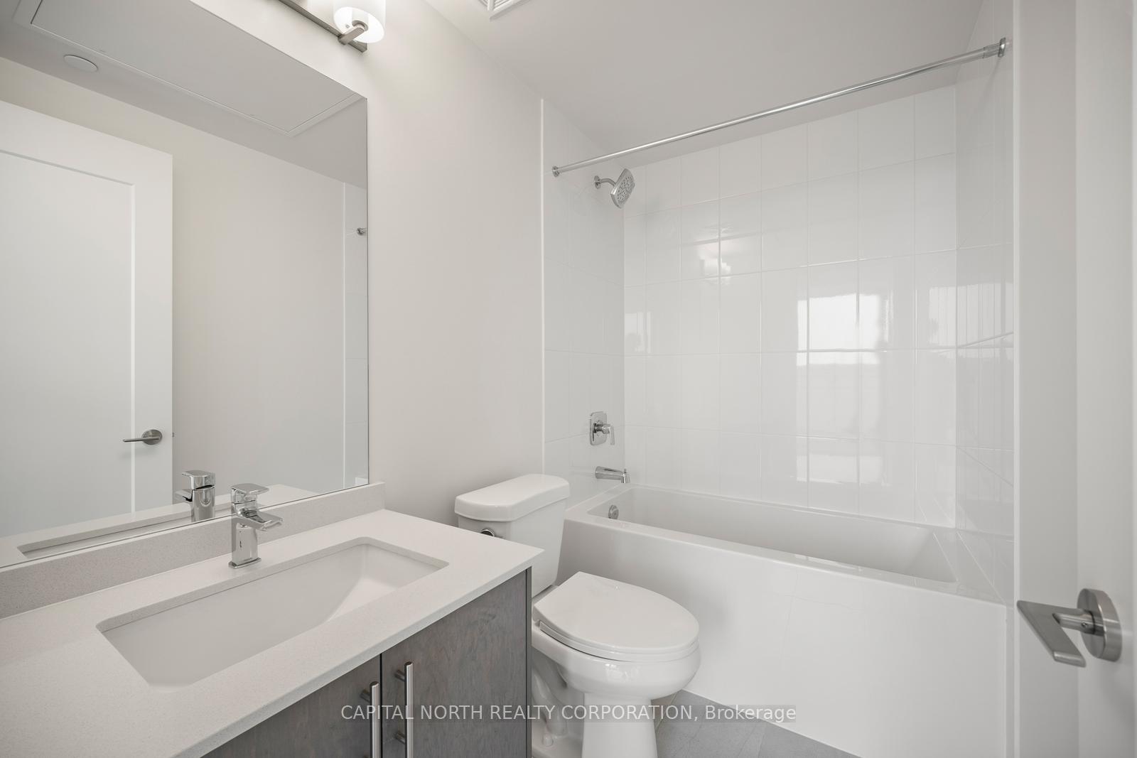 Photo 20 of Unit 314, 27 Korda Gate, Vaughan, Vellore Village — HOMEH