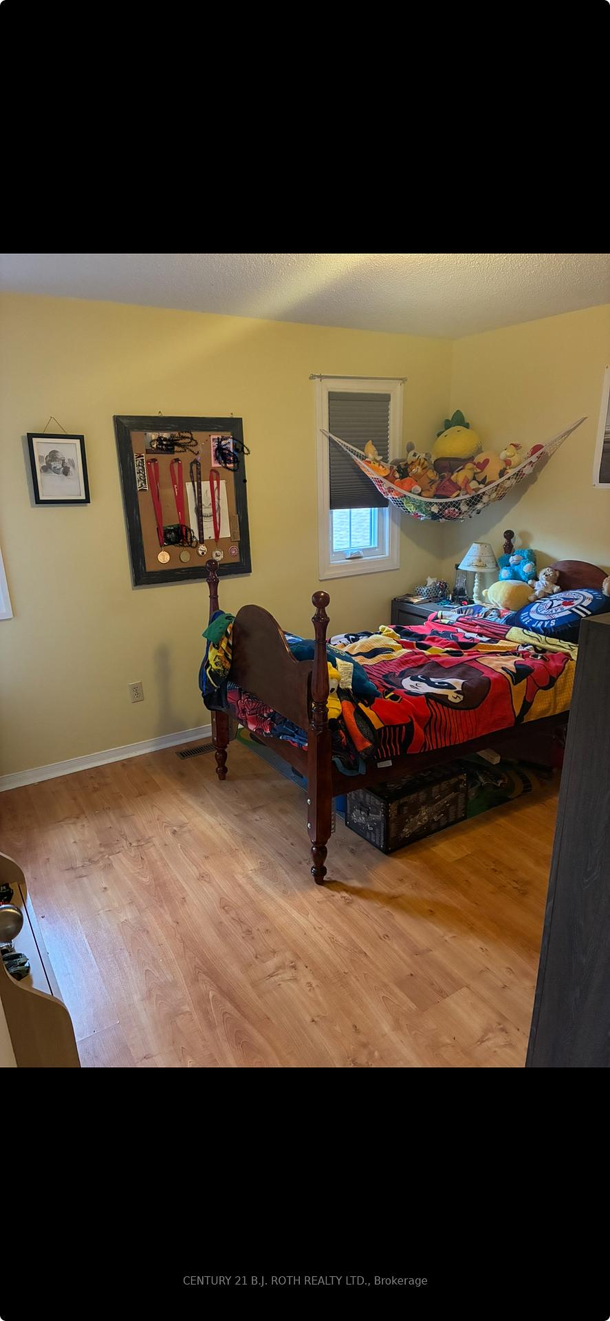 Photo 11 of 52 Carruthers Crescent, Barrie, Grove East — HOMEH
