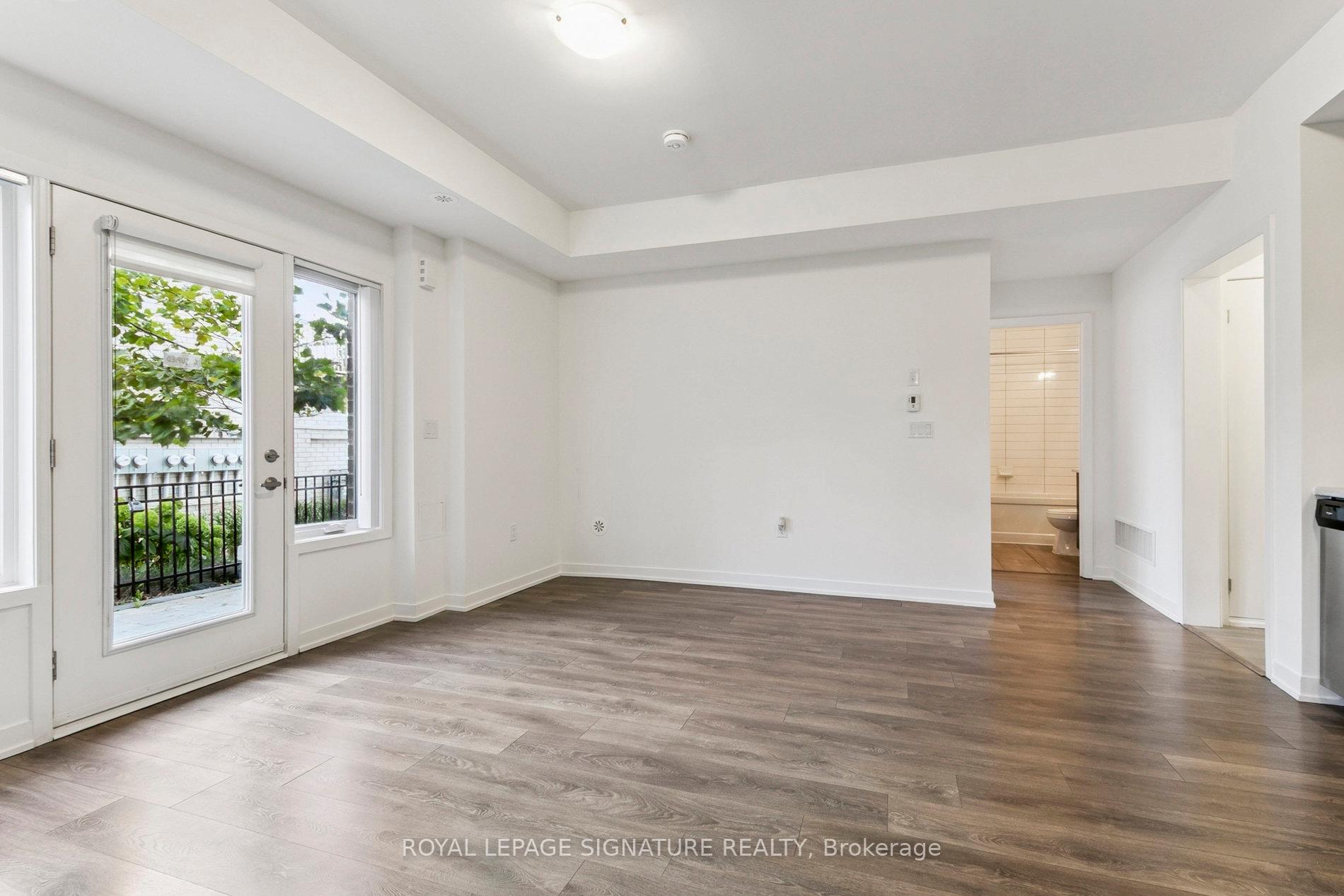 Photo 5 of Unit 810, 1525 Kingston Road, Pickering, Town Centre — HOMEH
