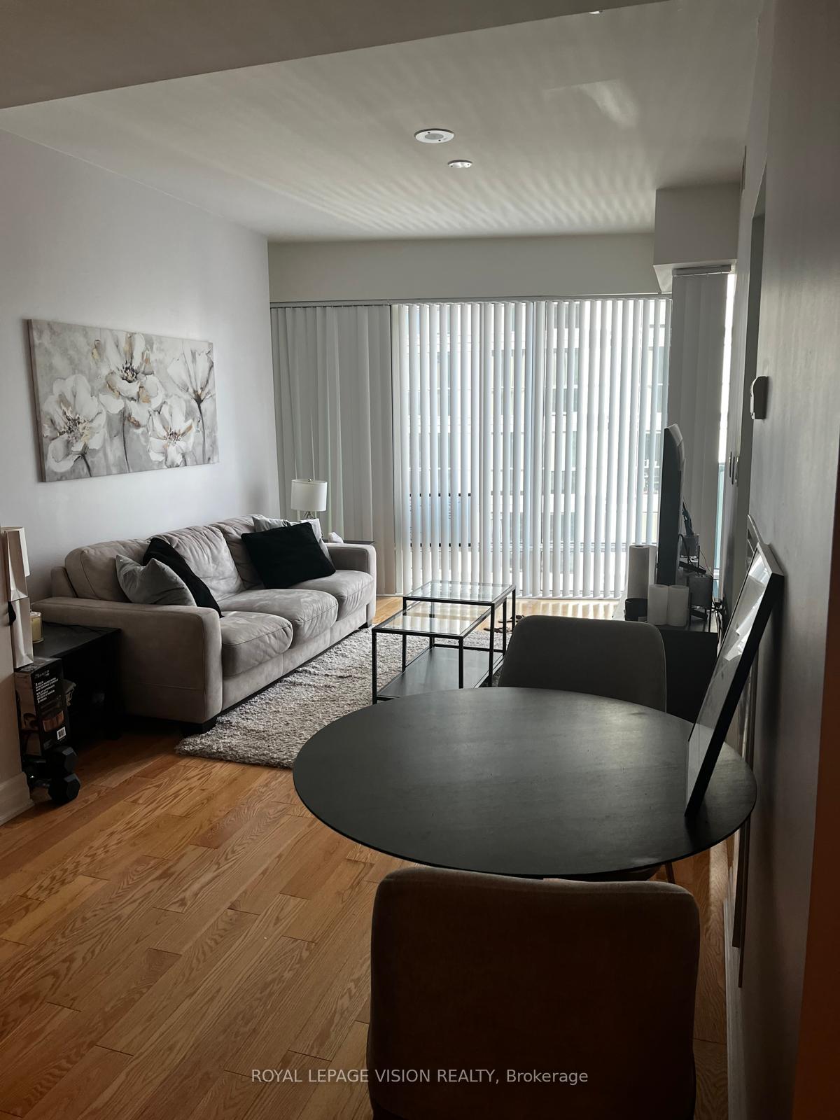 Front of Unit 2701, 8 The Esplanade Avenue