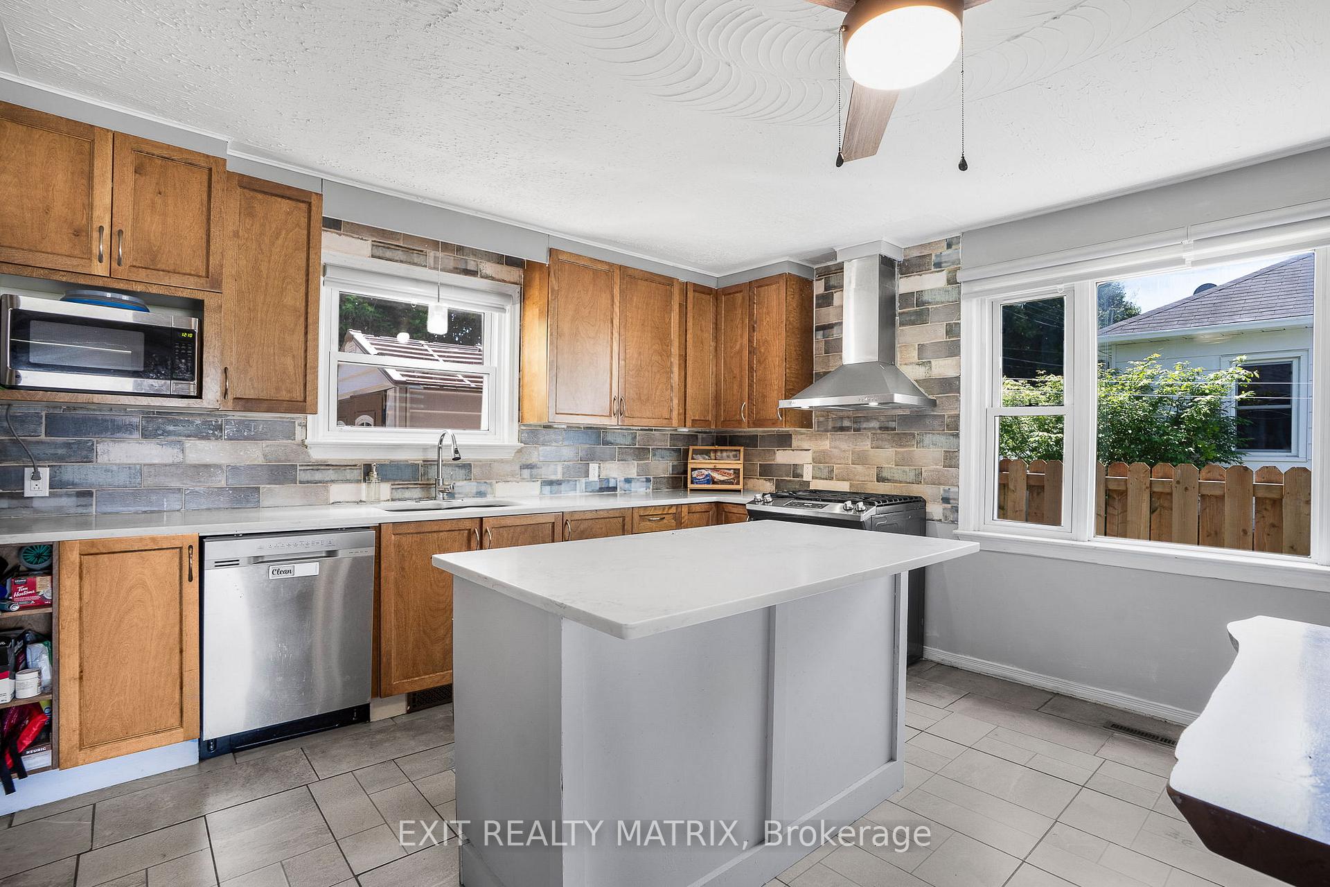 Photo 11 of 5795 Highway 34 Road, Champlain, Vankleek Hill — HOMEH