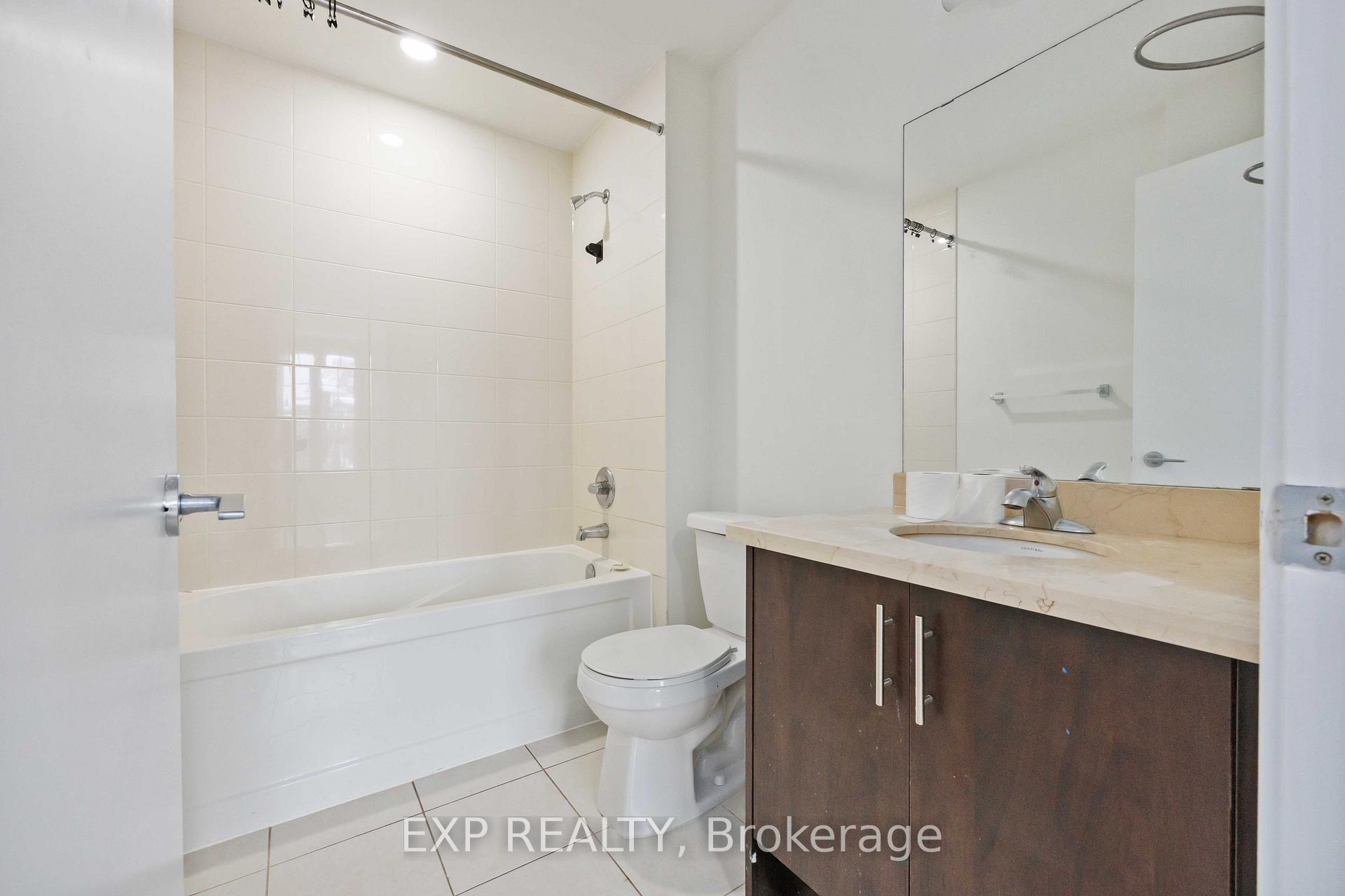 Photo 5 of Unit E12, 26 Bruce Street, Vaughan, East Woodbridge — HOMEH
