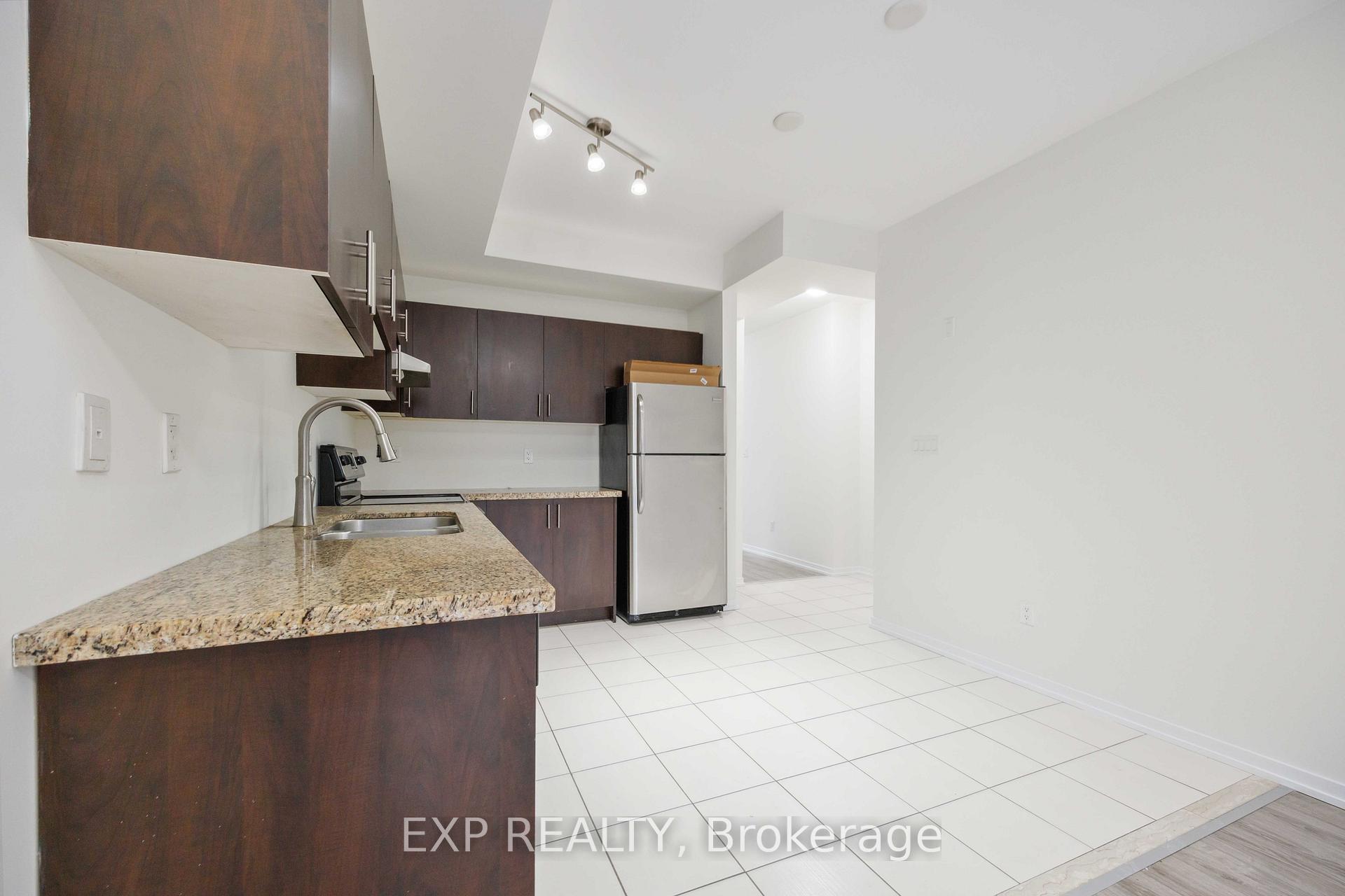 Photo 16 of Unit E12, 26 Bruce Street, Vaughan, East Woodbridge — HOMEH