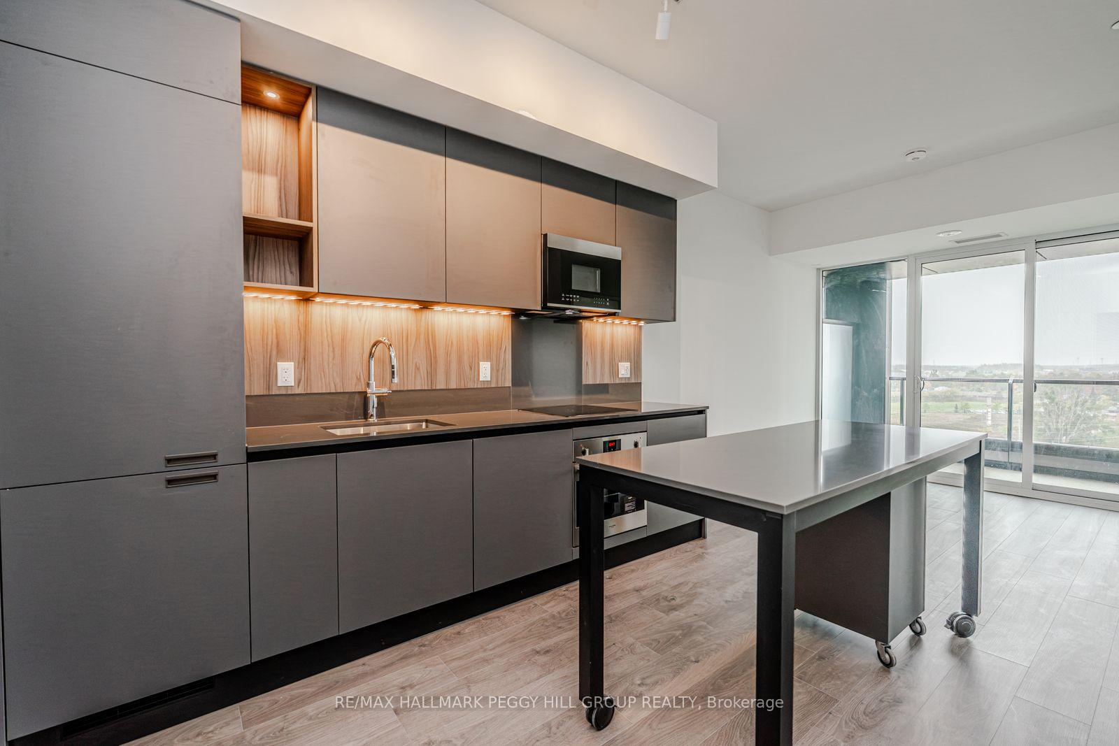 Photo 2 of Unit 1001, 39 Mary Street, Barrie, City Centre — HOMEH