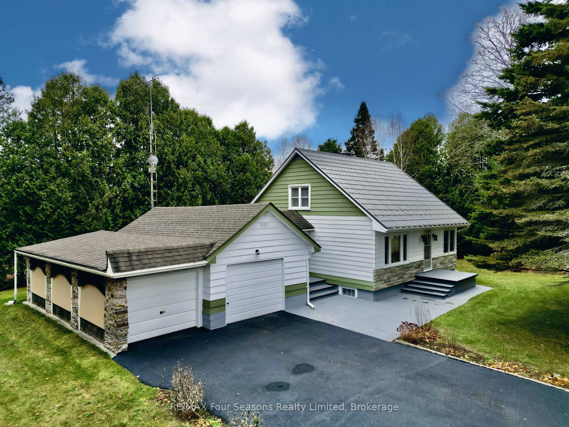 Photo 1 of 5601 County Road 9, Clearview, New Lowell — HOMEH