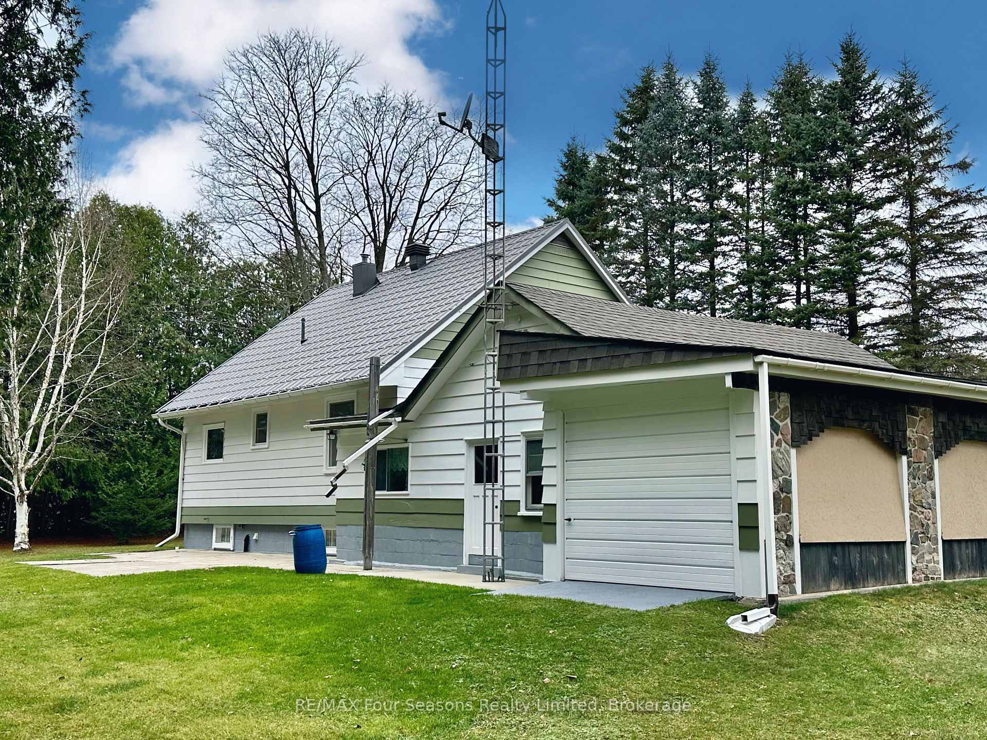 Photo 6 of 5601 County Road 9, Clearview, New Lowell — HOMEH