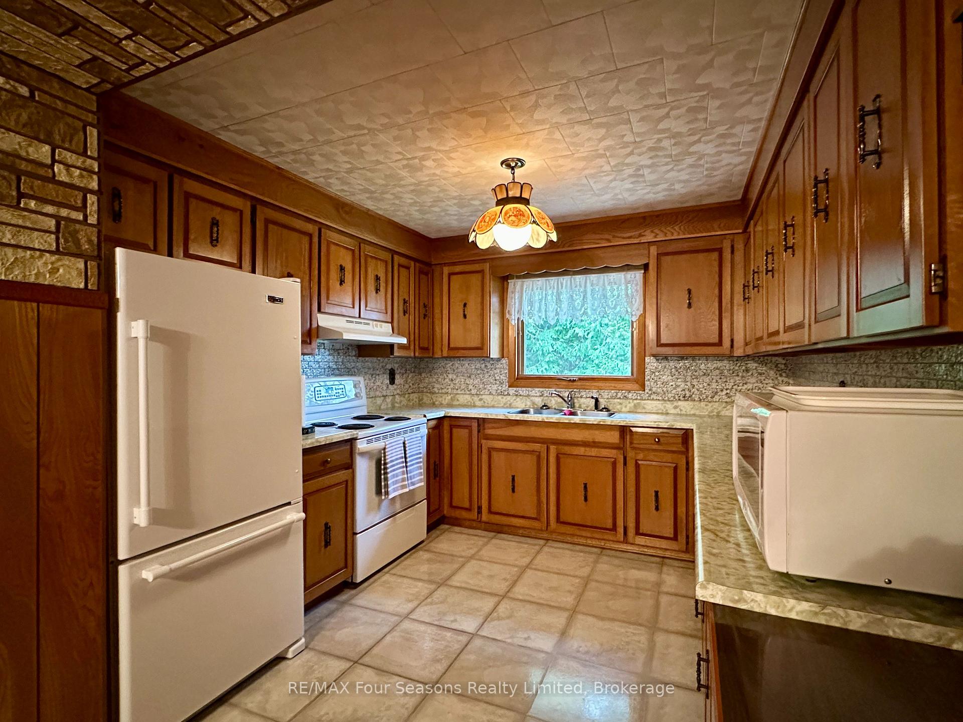 Photo 16 of 5601 County Road 9, Clearview, New Lowell — HOMEH