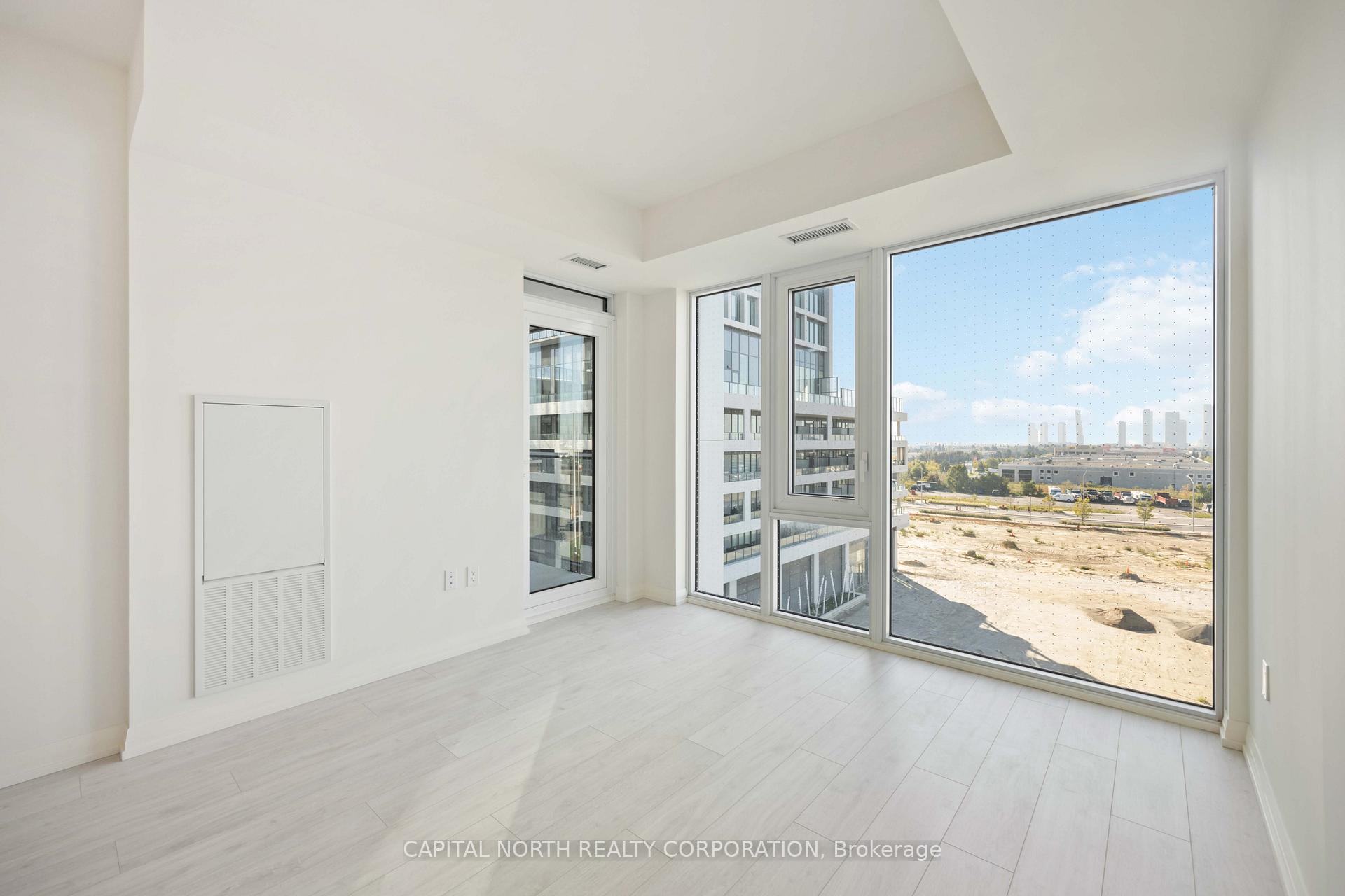 Photo 8 of Unit 508, 27 Korda Gate, Vaughan, Vellore Village — HOMEH