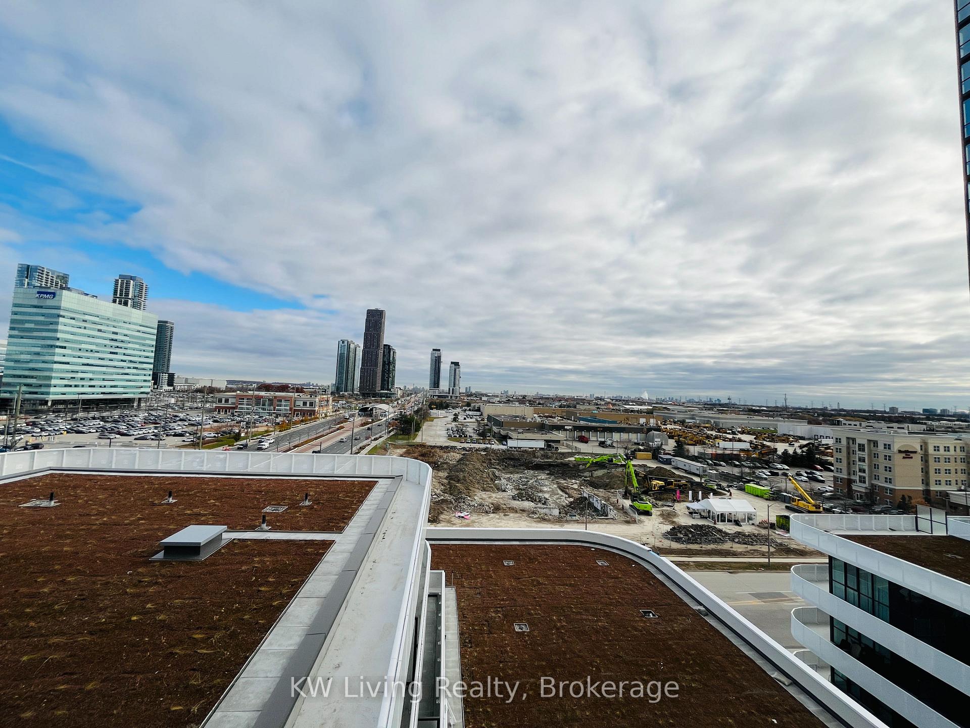 Photo 23 of Unit 808, 8 Interchange Way, Vaughan, Vaughan Corporate Centre — HOMEH