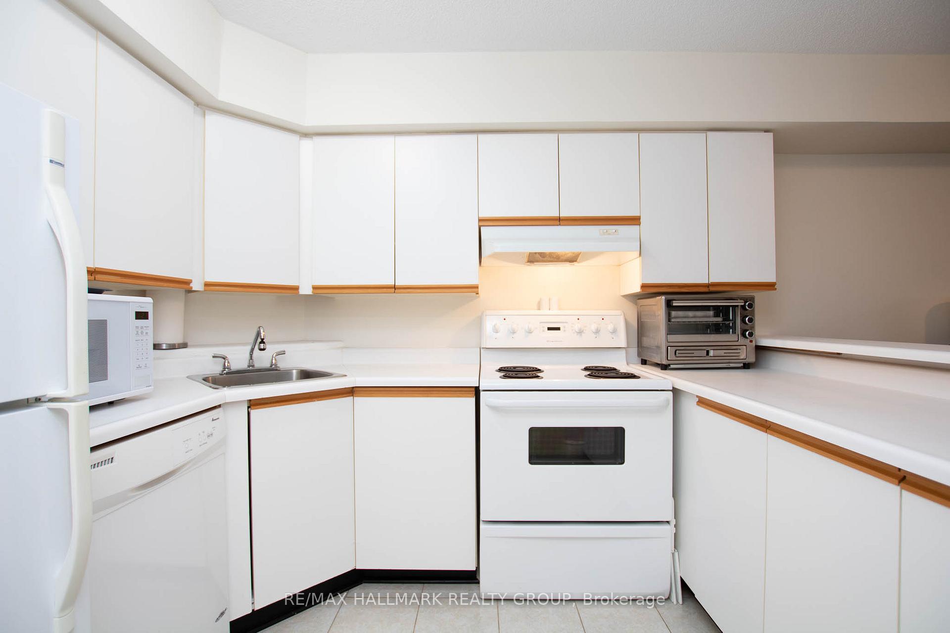 Photo 8 of Unit 214, 1025 Grenon Avenue, Ottawa, Fairfield Heights — HOMEH