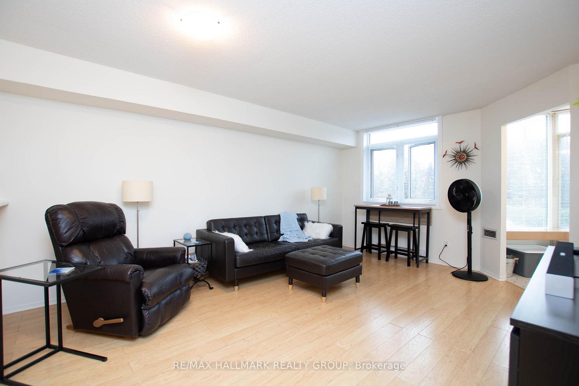 Photo 12 of Unit 214, 1025 Grenon Avenue, Ottawa, Fairfield Heights — HOMEH
