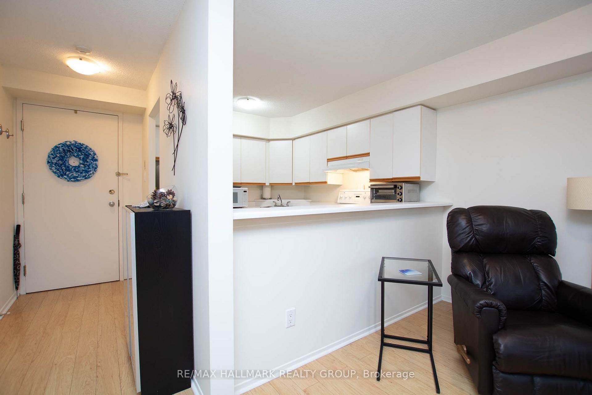 Photo 18 of Unit 214, 1025 Grenon Avenue, Ottawa, Fairfield Heights — HOMEH