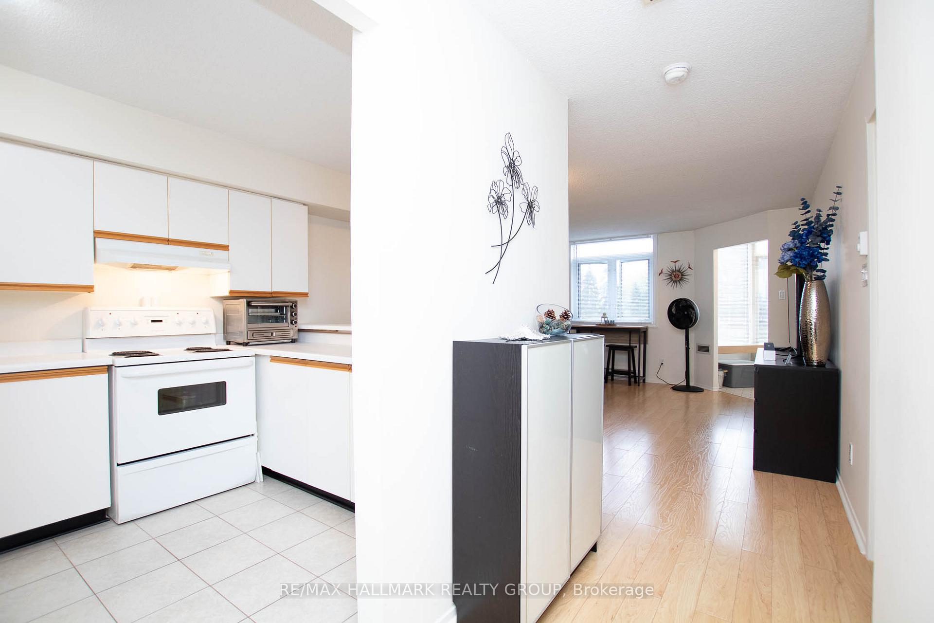Photo 26 of Unit 214, 1025 Grenon Avenue, Ottawa, Fairfield Heights — HOMEH