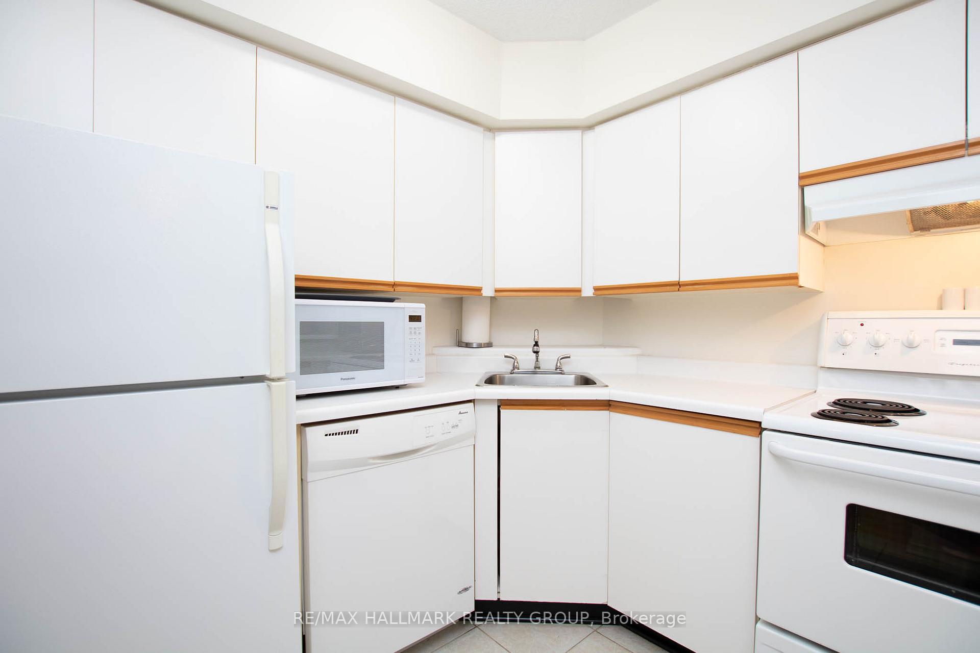 Photo 29 of Unit 214, 1025 Grenon Avenue, Ottawa, Fairfield Heights — HOMEH