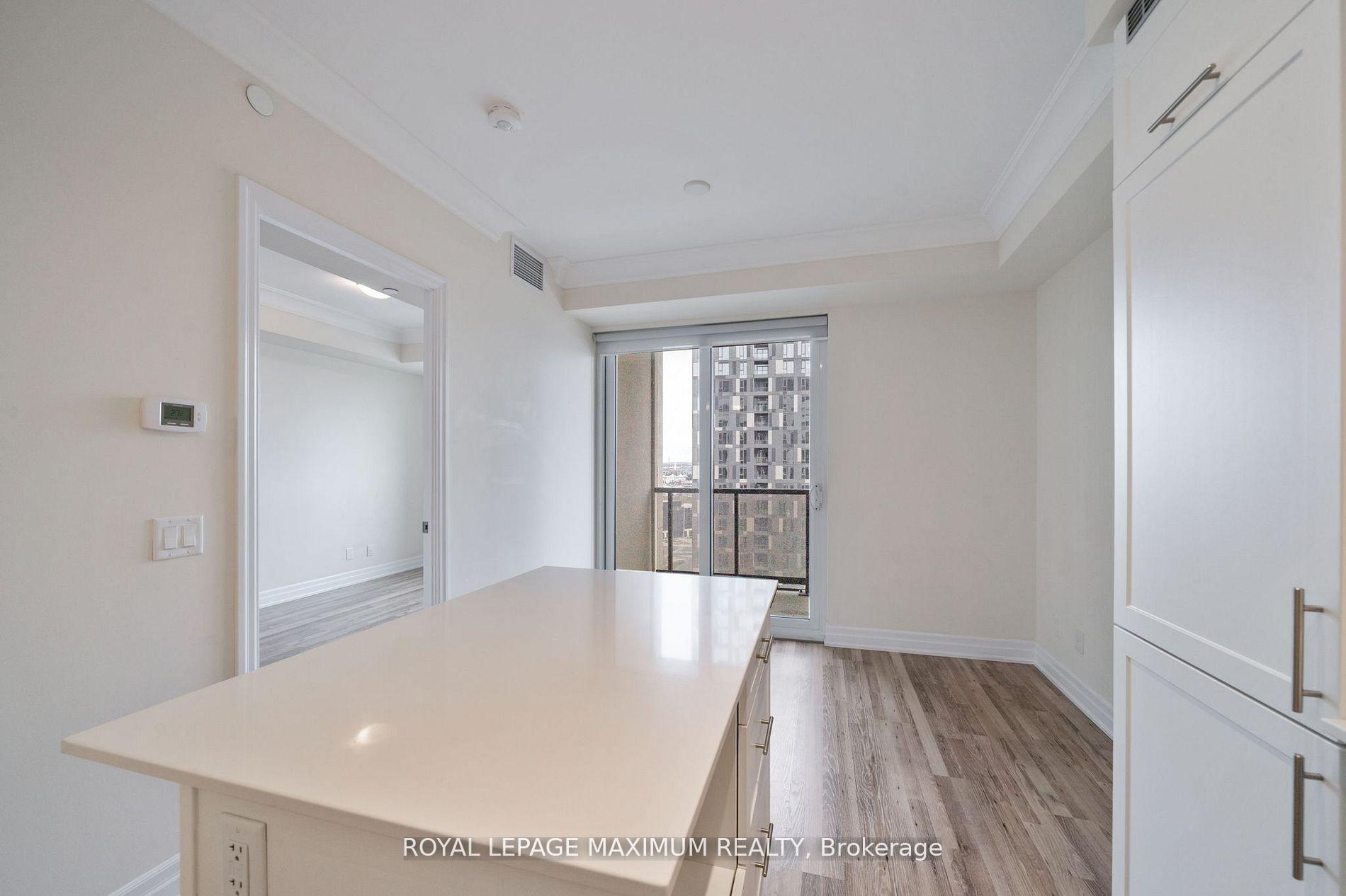 Photo 14 of Unit 1712, 9085 Jane Street, Vaughan, Concord — HOMEH