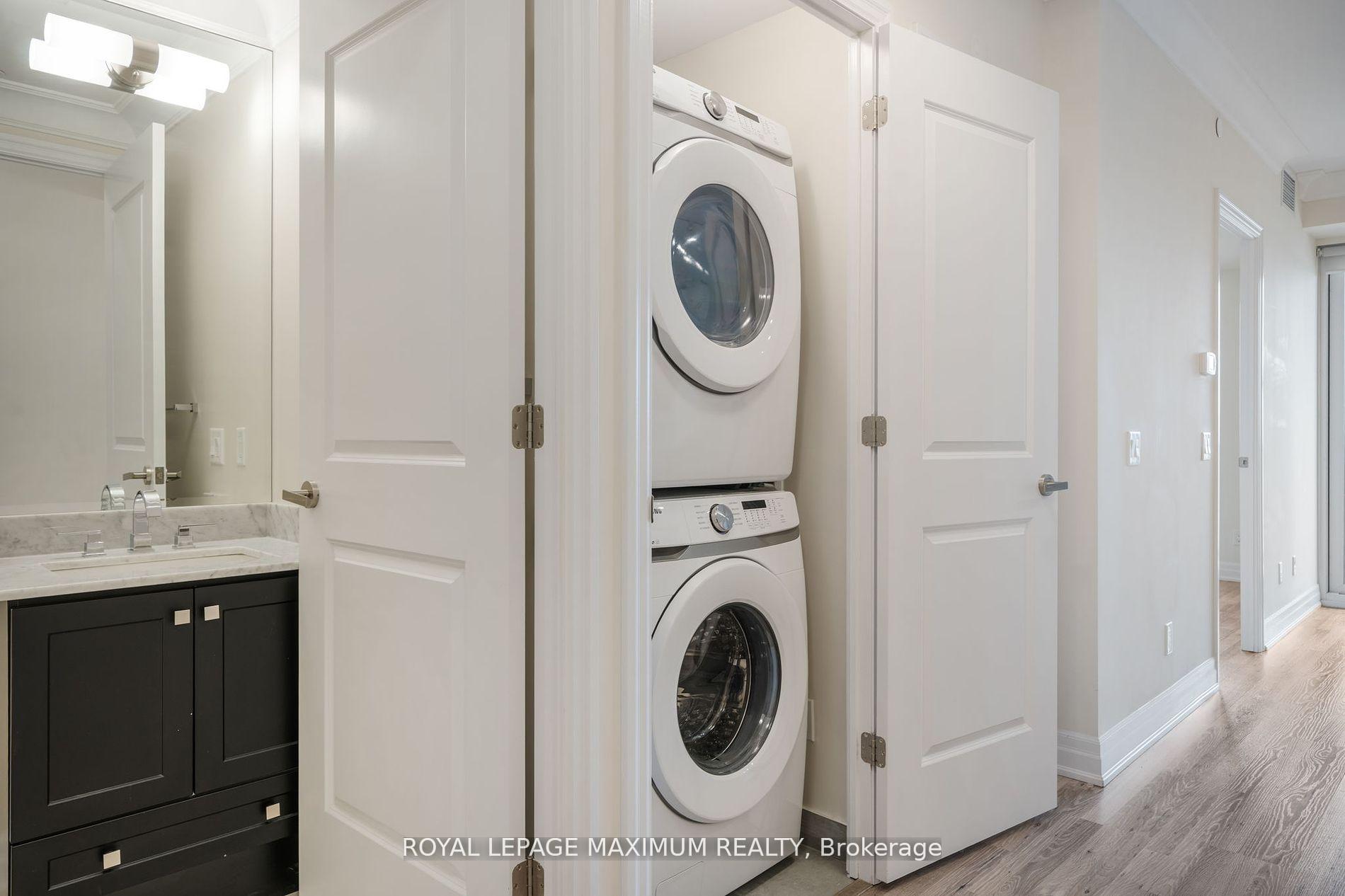 Photo 25 of Unit 1712, 9085 Jane Street, Vaughan, Concord — HOMEH