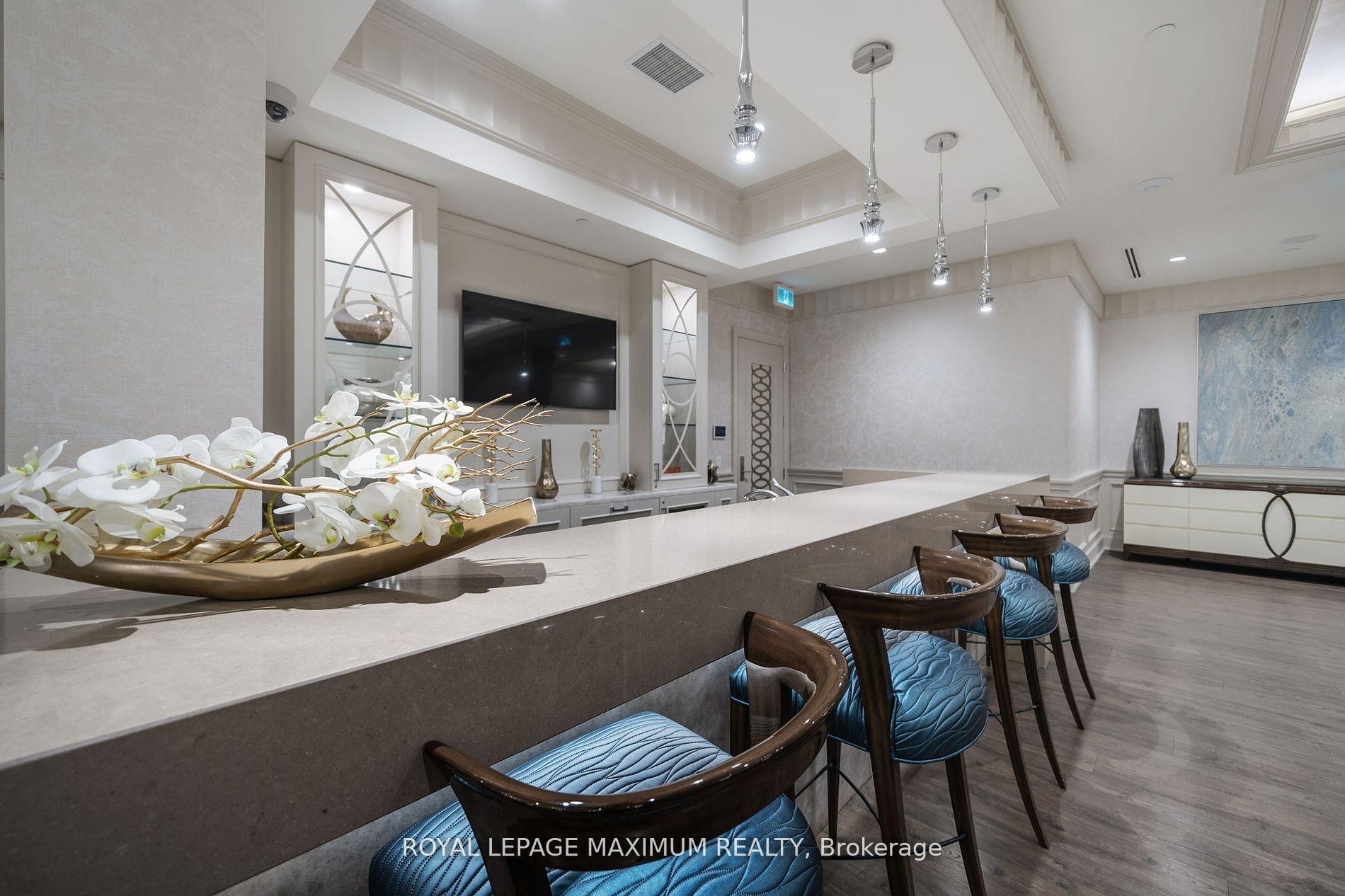 Photo 34 of Unit 1712, 9085 Jane Street, Vaughan, Concord — HOMEH