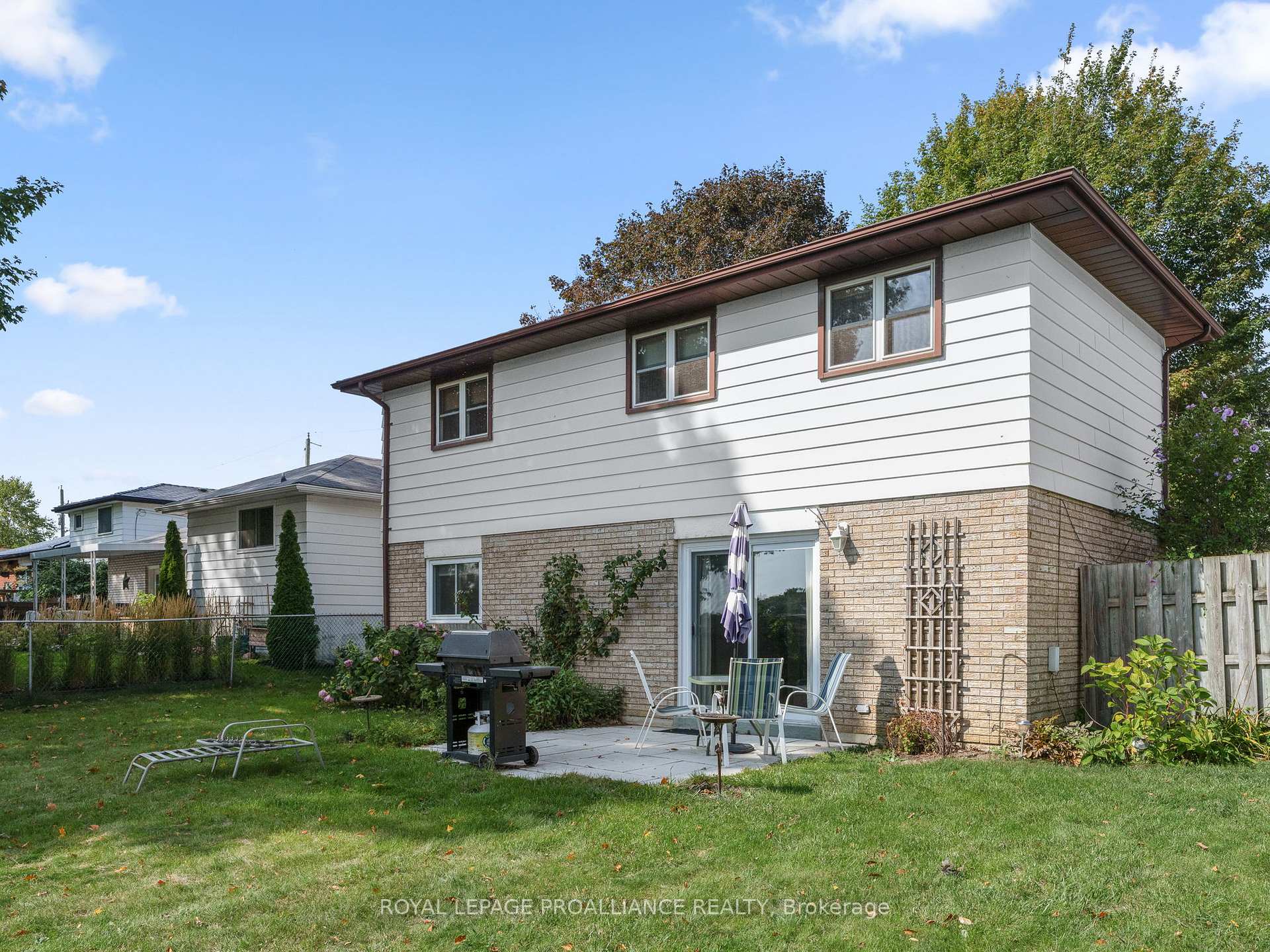 Photo 37 of 529 Carlisle Street, Cobourg — HOMEH
