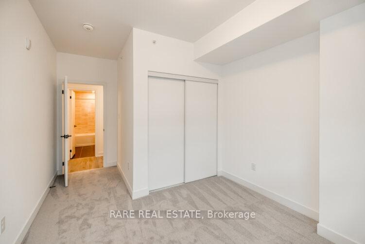 Photo 4 of Unit 106, 6 Spice Way, Barrie, Rural Barrie Southeast — HOMEH