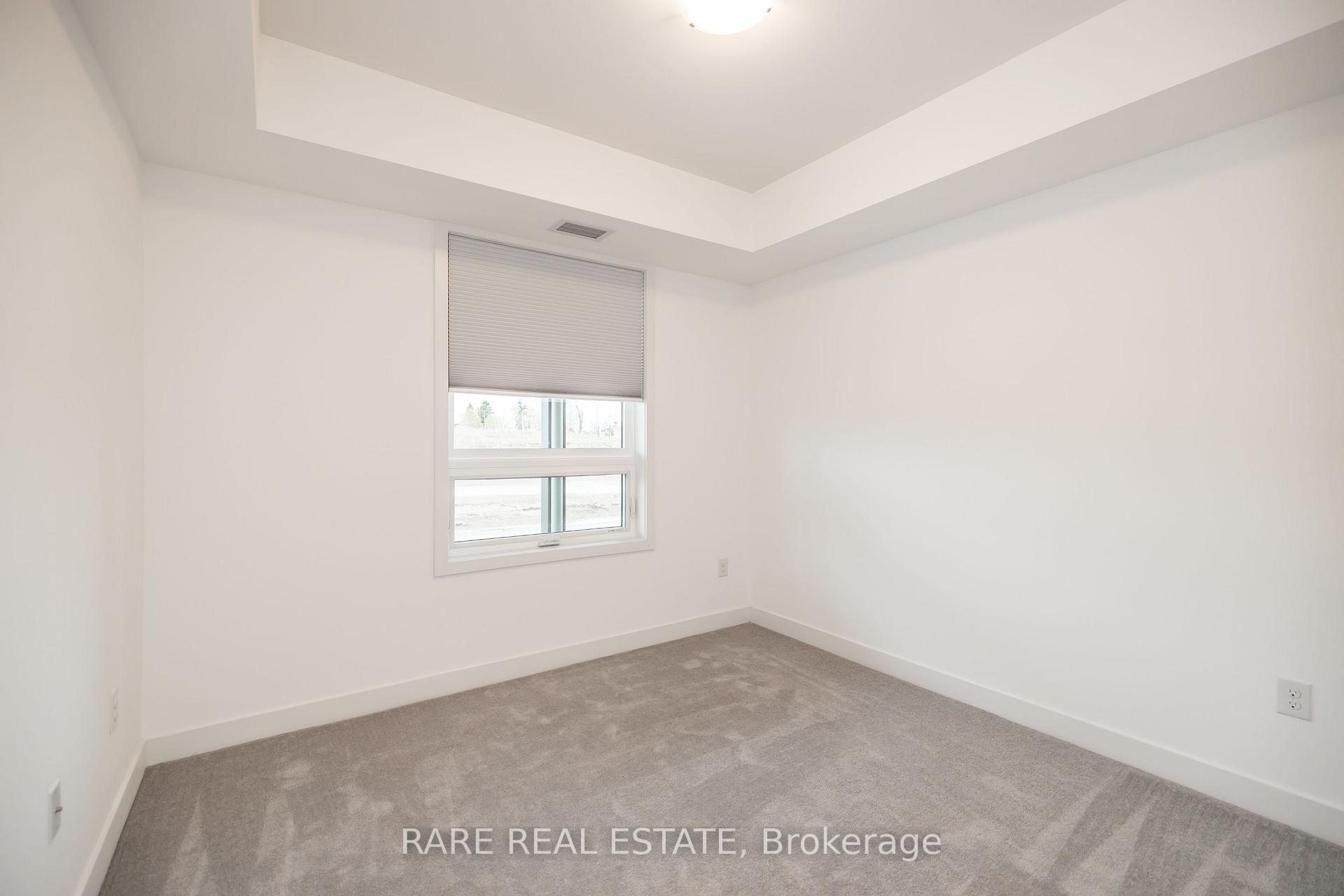 Photo 5 of Unit 106, 6 Spice Way, Barrie, Rural Barrie Southeast — HOMEH