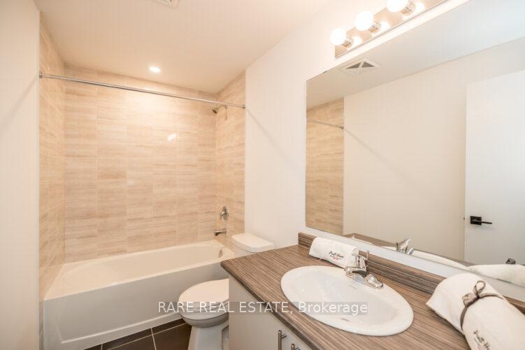 Photo 6 of Unit 106, 6 Spice Way, Barrie, Rural Barrie Southeast — HOMEH