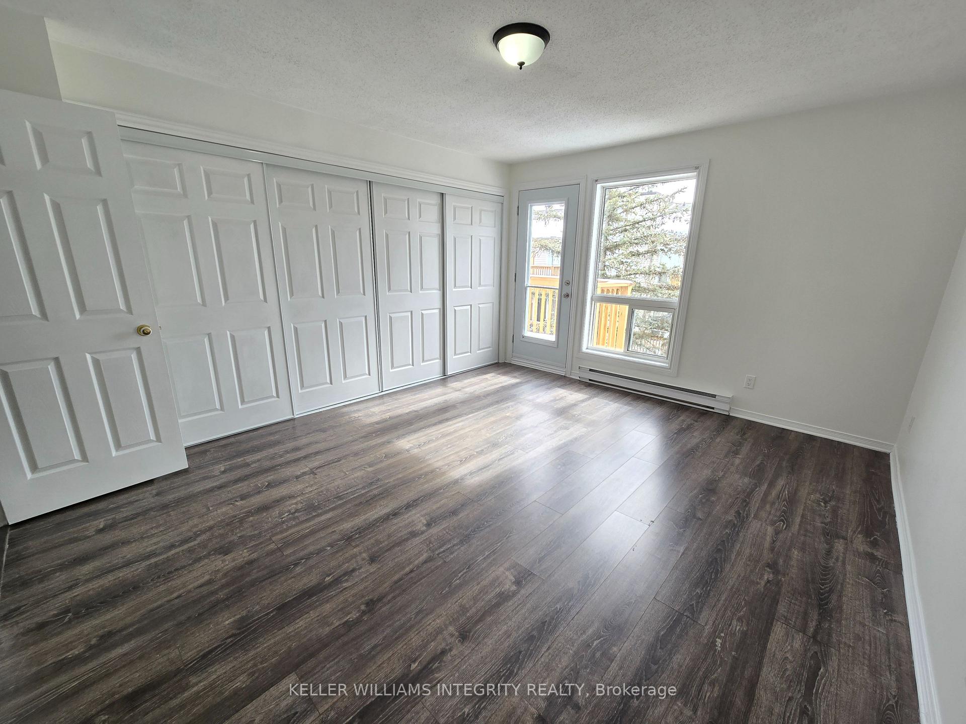 Photo 11 of 219 Briston, Ottawa, Hunt Club Park — HOMEH