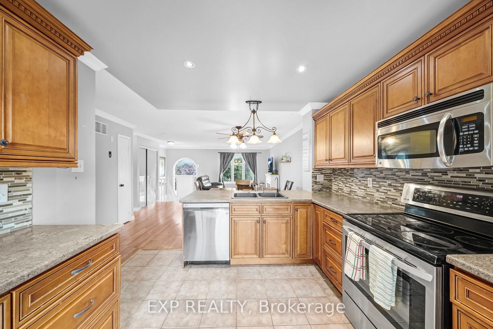 Photo 9 of 79 Mccarthy Crescent, Essa, Angus — HOMEH