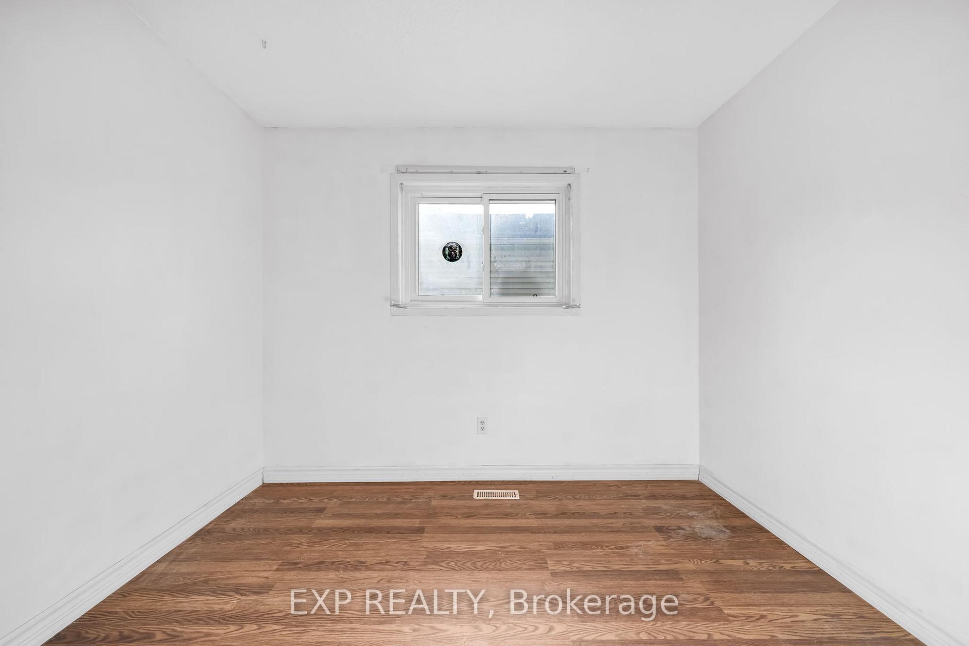 Photo 18 of 79 Mccarthy Crescent, Essa, Angus — HOMEH