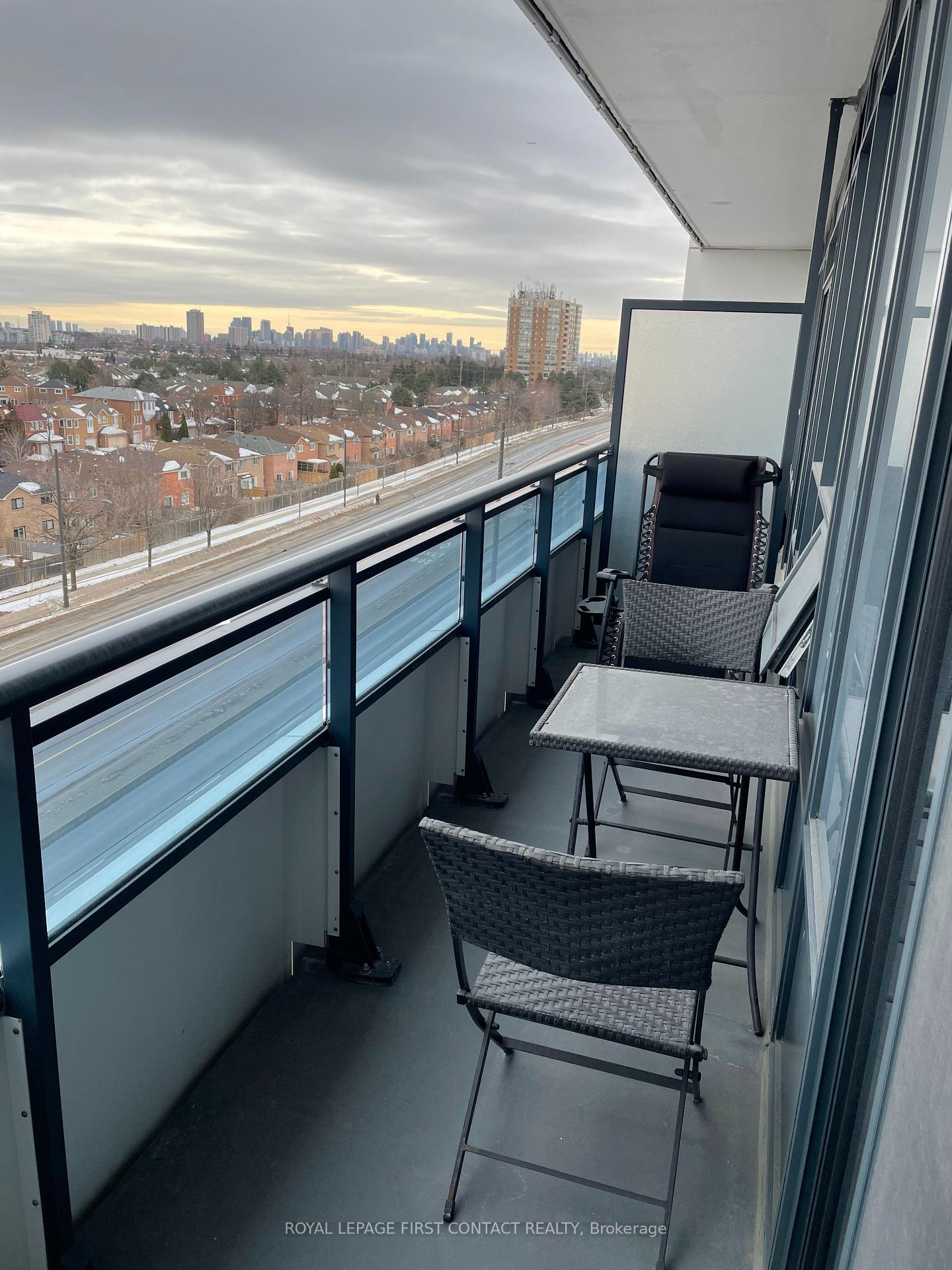 Photo 4 of Unit 720, 7900 Bathurst Street, Vaughan, Beverley Glen — HOMEH