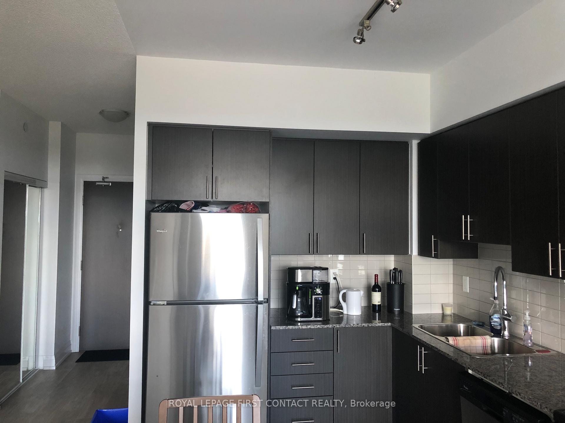 Photo 5 of Unit 720, 7900 Bathurst Street, Vaughan, Beverley Glen — HOMEH