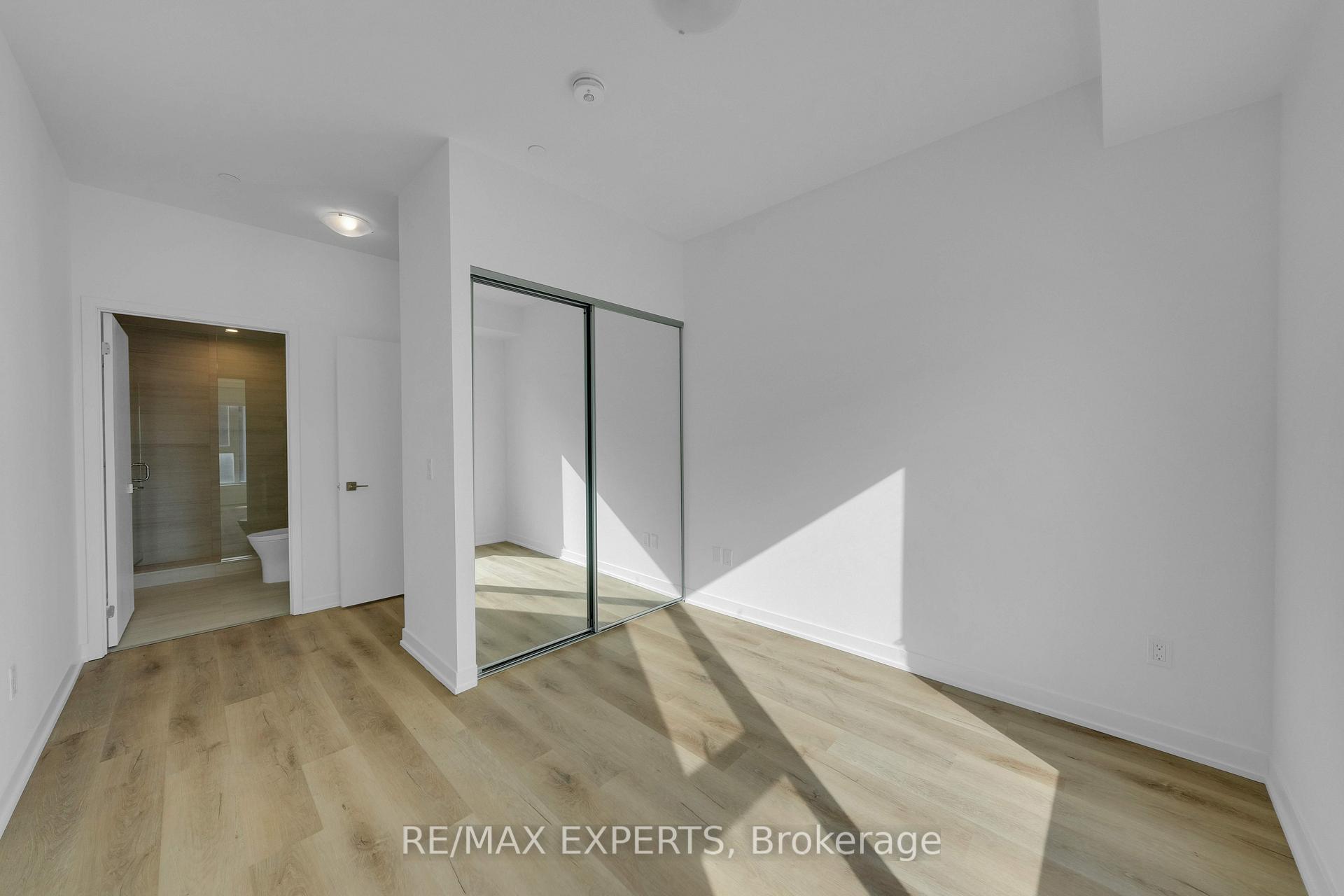 Photo 17 of Unit 418, 10 Abeja Street, Vaughan, Concord — HOMEH